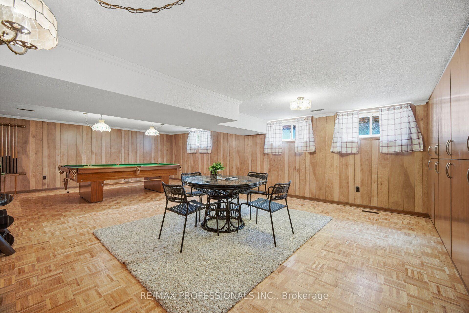Photo 39 of 90 Peckham Avenue, North York, Newtonbrook West — HOMEH