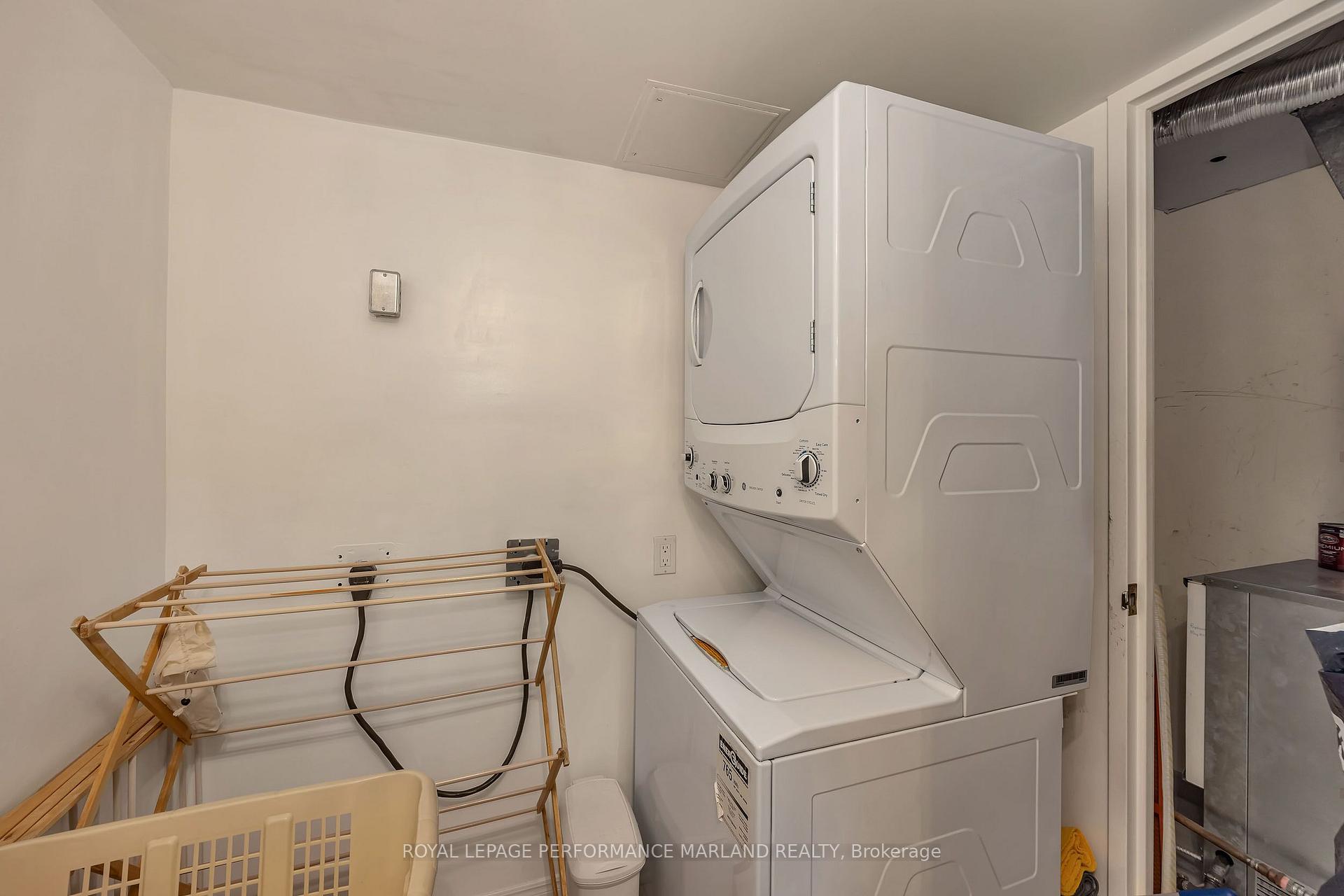 Photo 15 of Unit 2001, 1510 Riverside Drive, Ottawa, Riverview Park — HOMEH