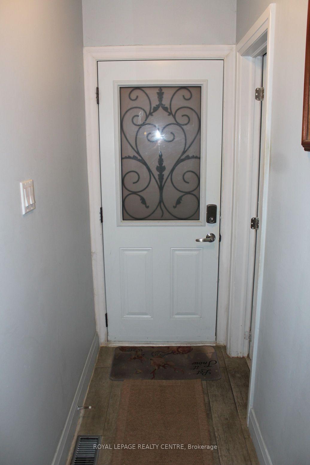 Photo 18 of 2385 Padstow Crescent, Mississauga, Clarkson — HOMEH