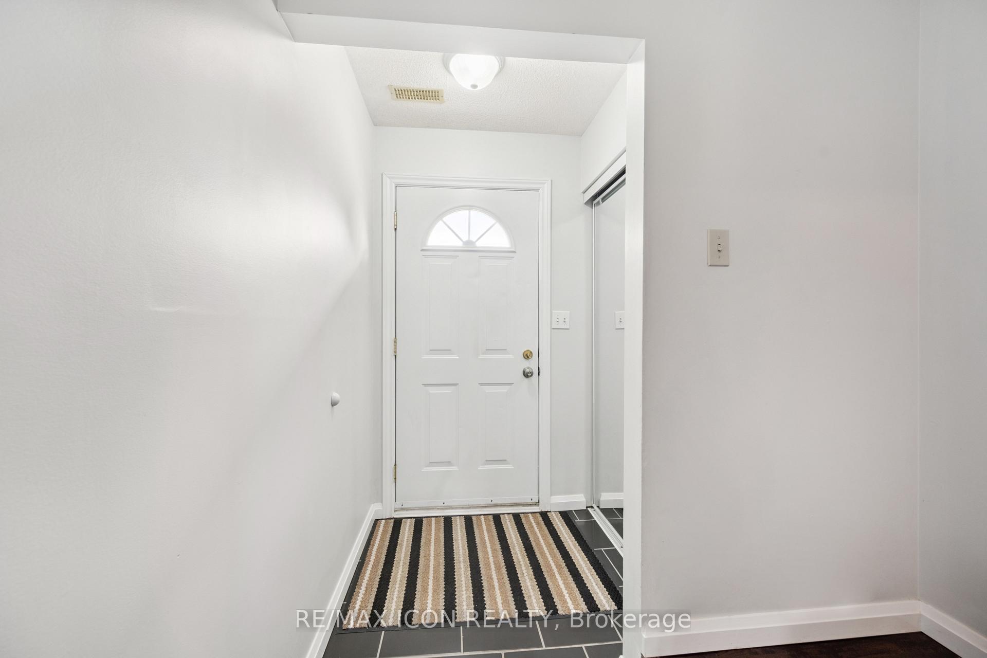 Photo 5 of Unit A, 38 Harris Avenue, Brantford, Braneida Industrial Park — HOMEH