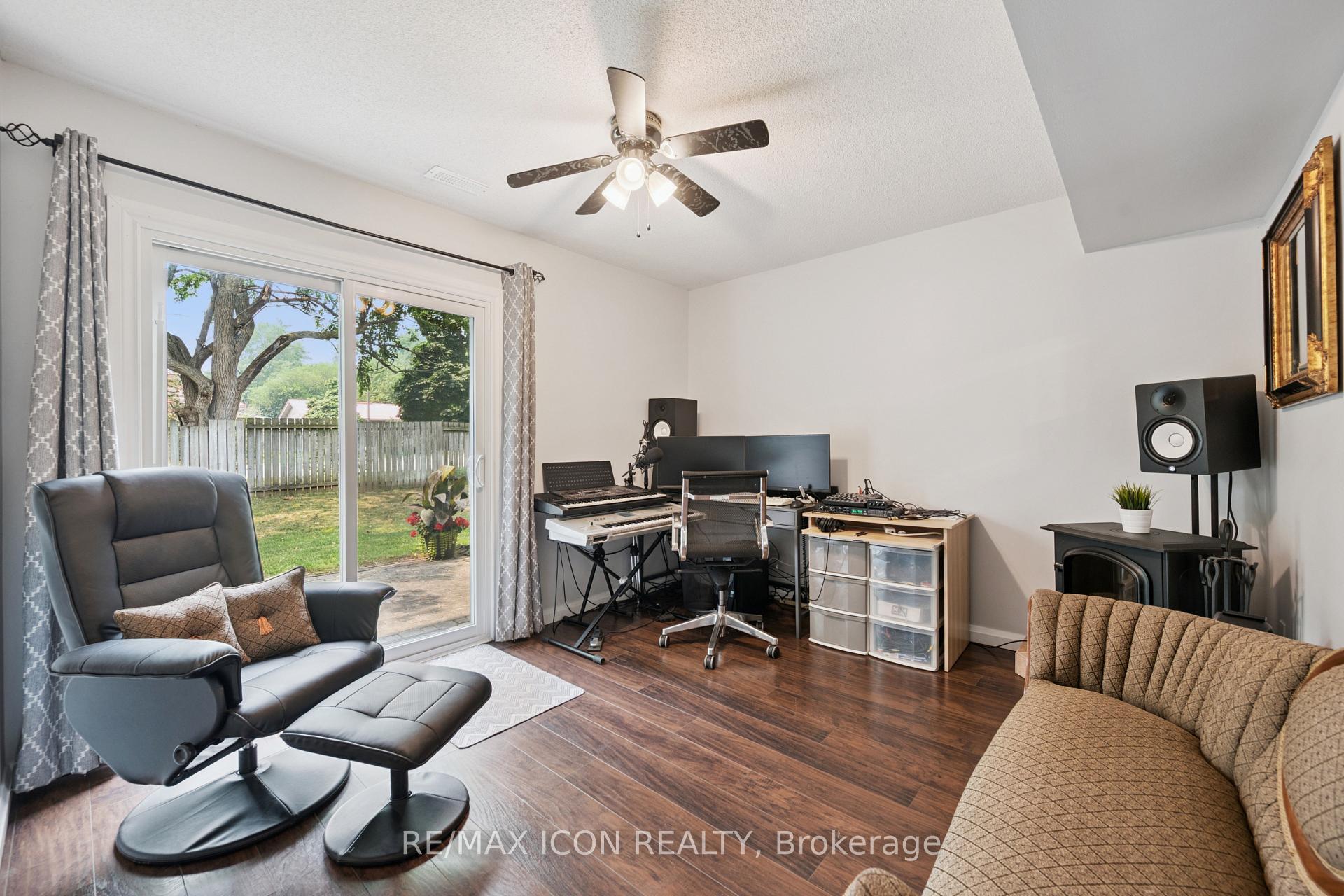 Photo 7 of Unit A, 38 Harris Avenue, Brantford, Braneida Industrial Park — HOMEH