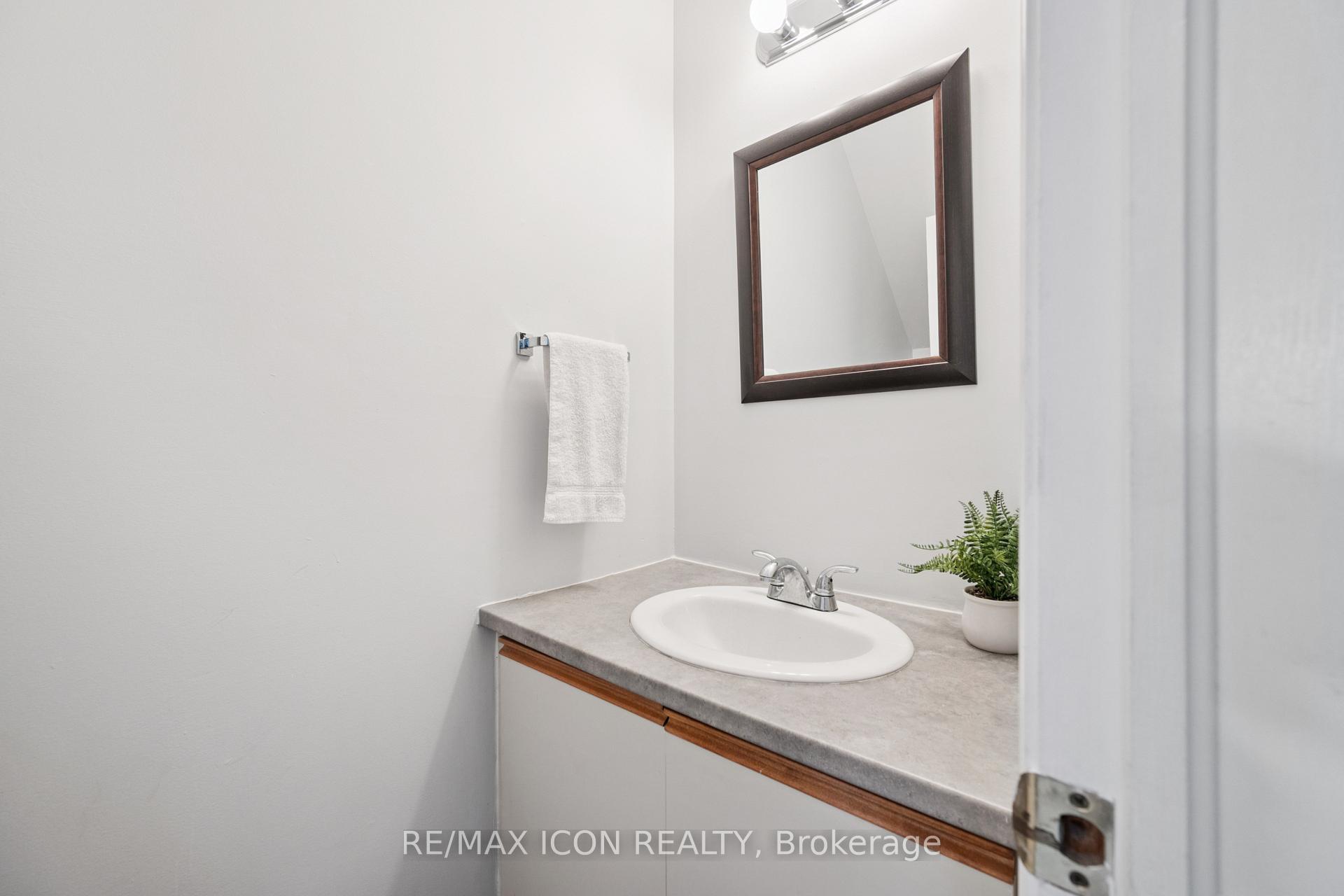 Photo 9 of Unit A, 38 Harris Avenue, Brantford, Braneida Industrial Park — HOMEH