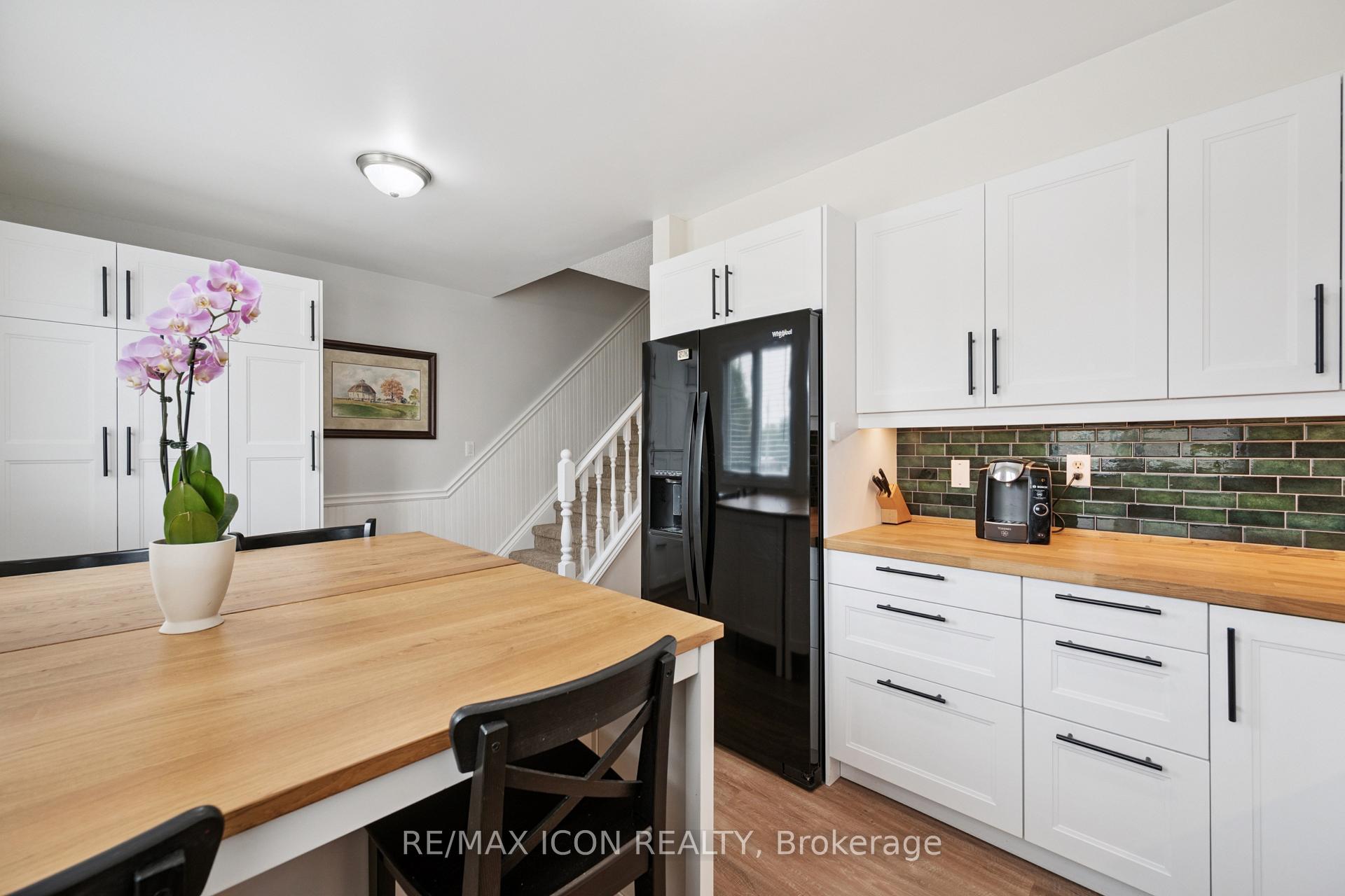 Photo 17 of Unit A, 38 Harris Avenue, Brantford, Braneida Industrial Park — HOMEH