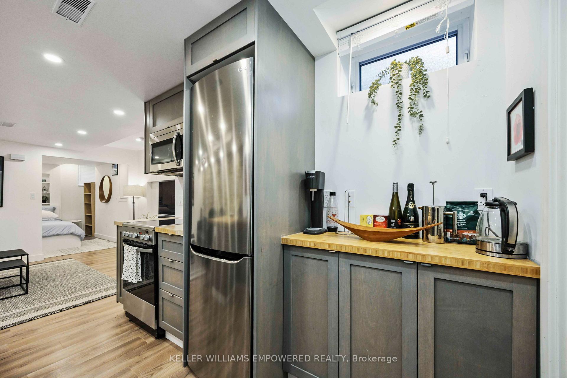 Photo 18 of Unit Basement, 33 Garden Avenue, Toronto, Roncesvalles — HOMEH