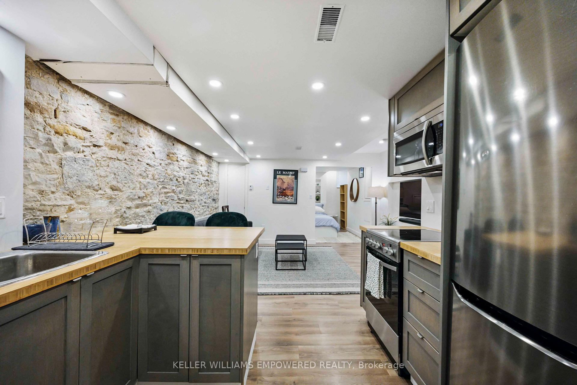 Photo 19 of Unit Basement, 33 Garden Avenue, Toronto, Roncesvalles — HOMEH