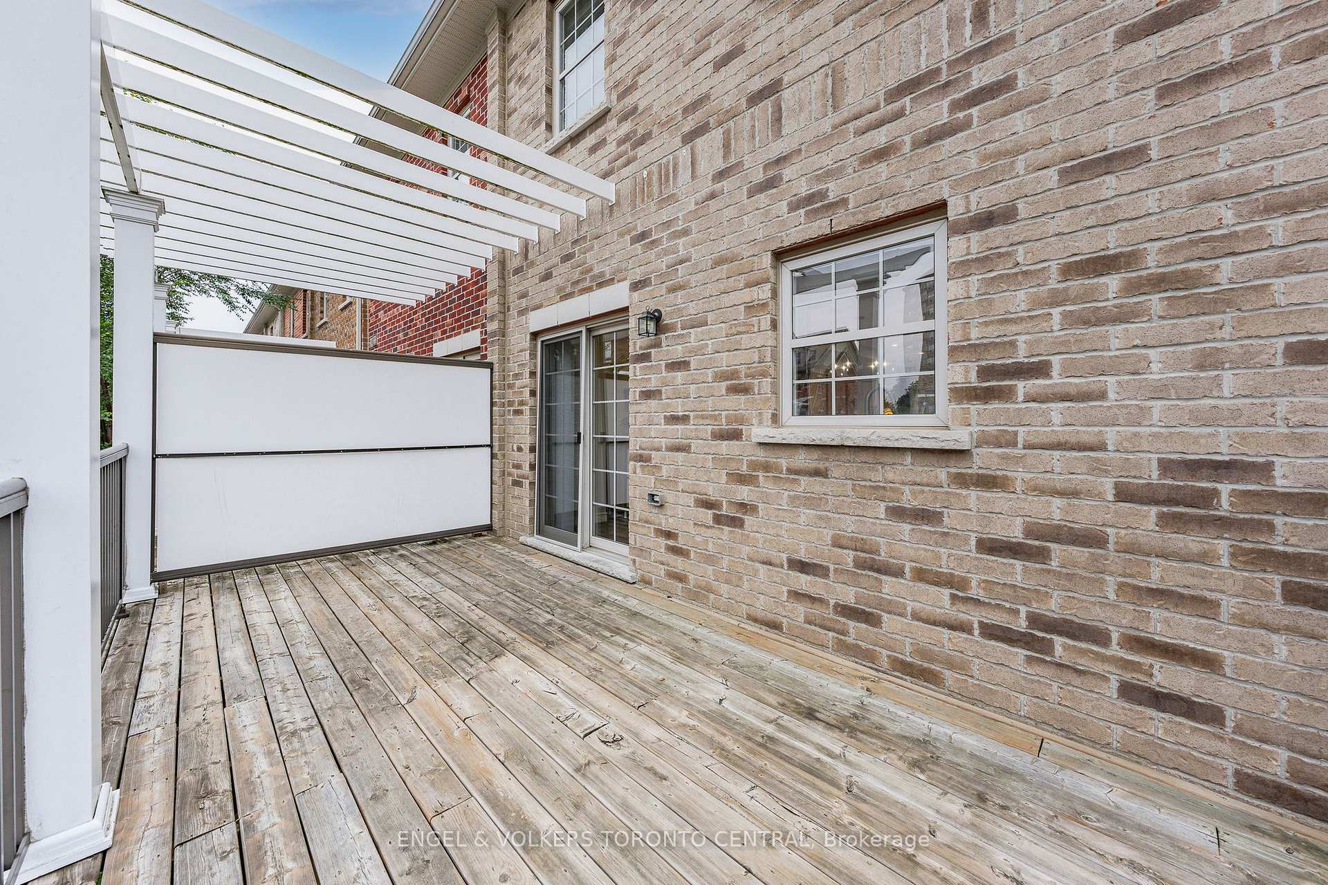 Photo 43 of 3 Oxfordshire Lane, Kitchener, Mount Hope Huron Park — HOMEH