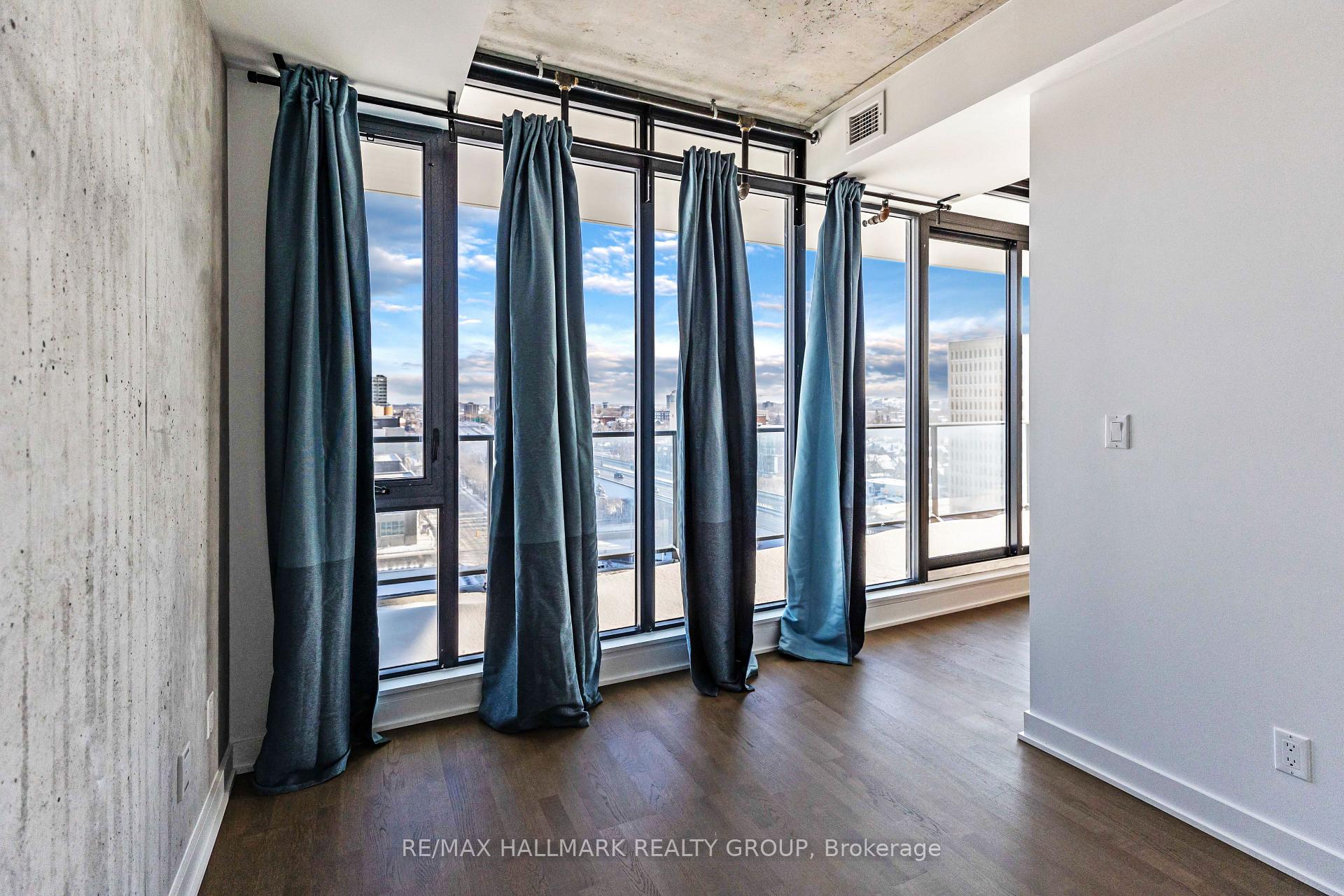 Photo 11 of Unit 902, 203 Catherine Street, Ottawa, Ottawa Centre — HOMEH