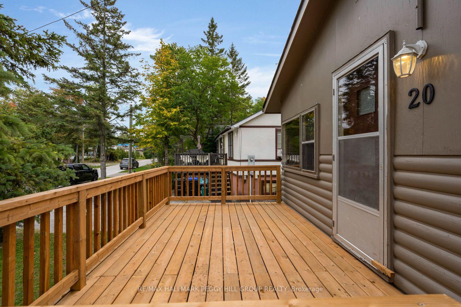 Photo 10 of 20 61st Street S, Wasaga Beach — HOMEH