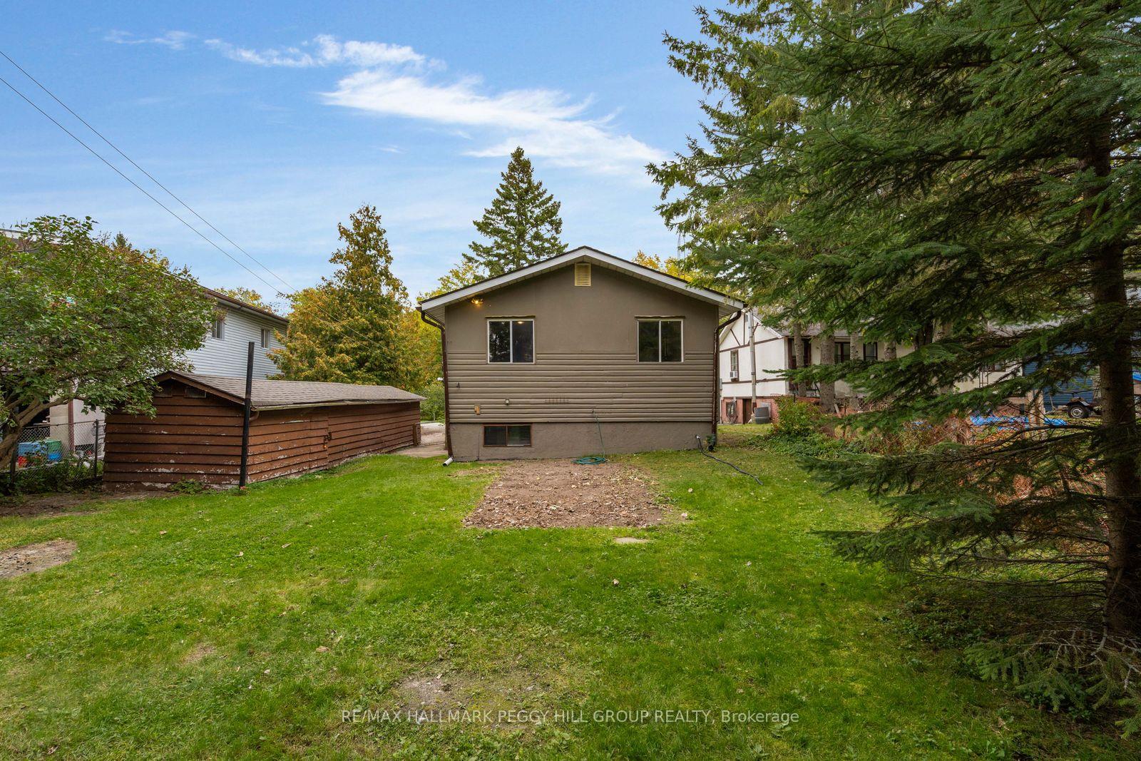 Photo 11 of 20 61st Street S, Wasaga Beach — HOMEH