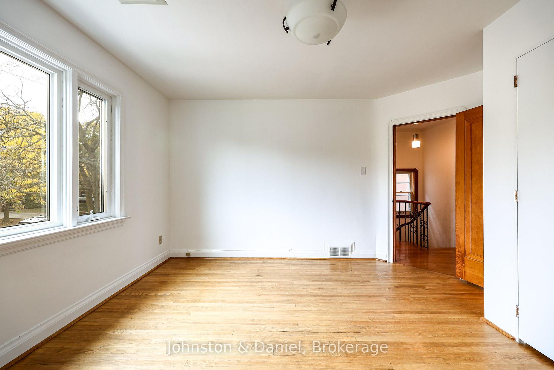 Photo 21 of 14 Annesley Avenue, Toronto, Leaside — HOMEH