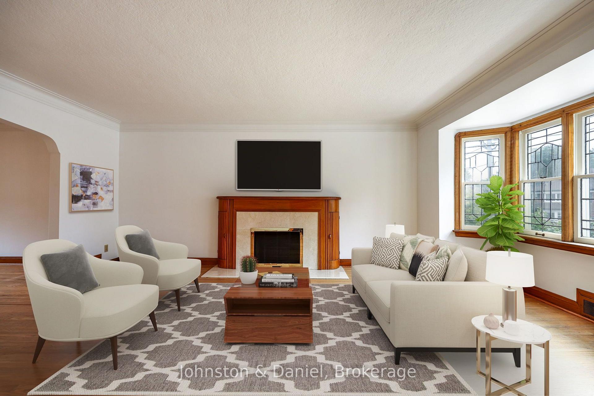 Photo 4 of 14 Annesley Avenue, Toronto, Leaside — HOMEH