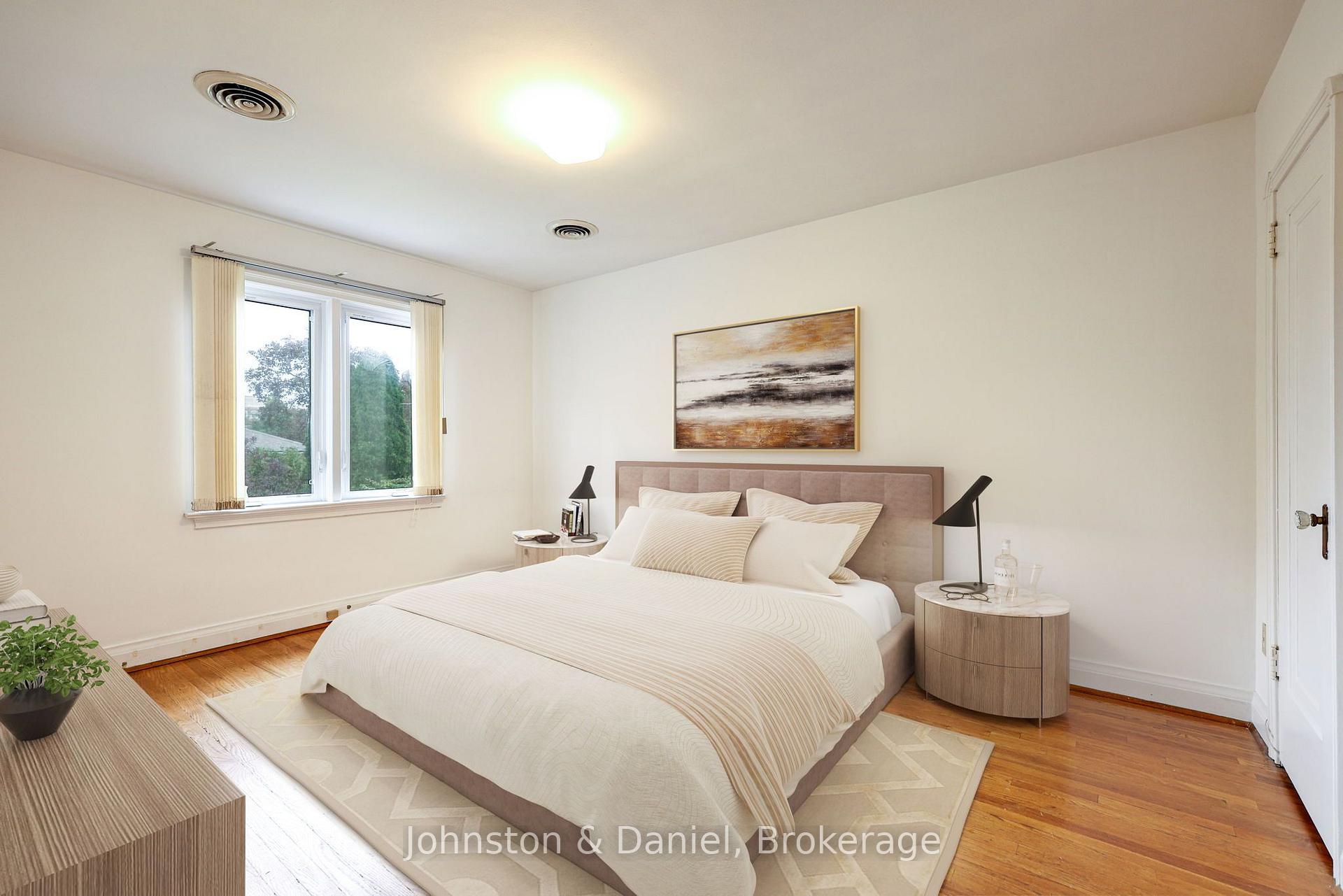 Photo 17 of 14 Annesley Avenue, Toronto, Leaside — HOMEH