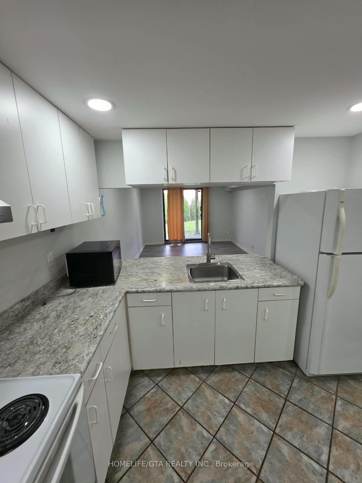 Photo 6 of Unit Basement, 214 Ravenscroft Road, Ajax, Central West — HOMEH