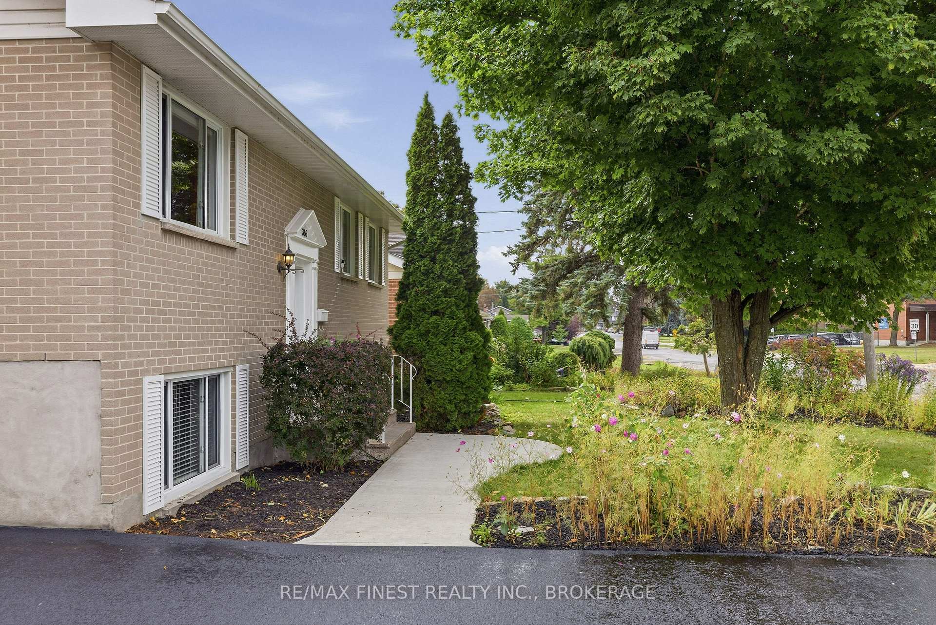 Photo 4 of 366 Roosevelt Drive, Kingston, City SouthWest — HOMEH