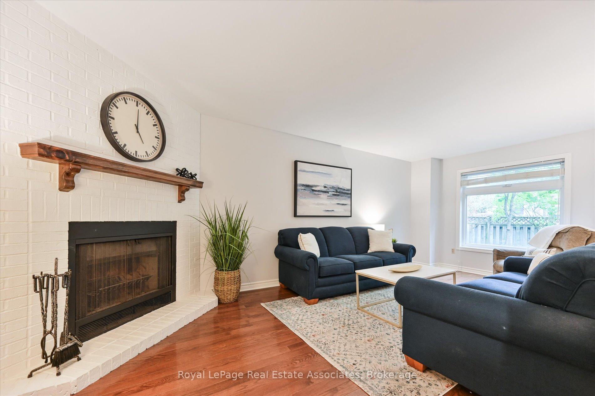 Photo 10 of 7164 Danton Promenade, Mississauga, Meadowvale — HOMEH