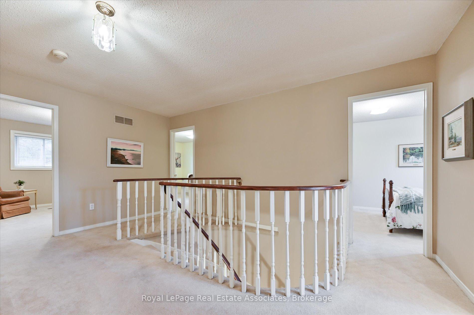 Photo 22 of 7164 Danton Promenade, Mississauga, Meadowvale — HOMEH