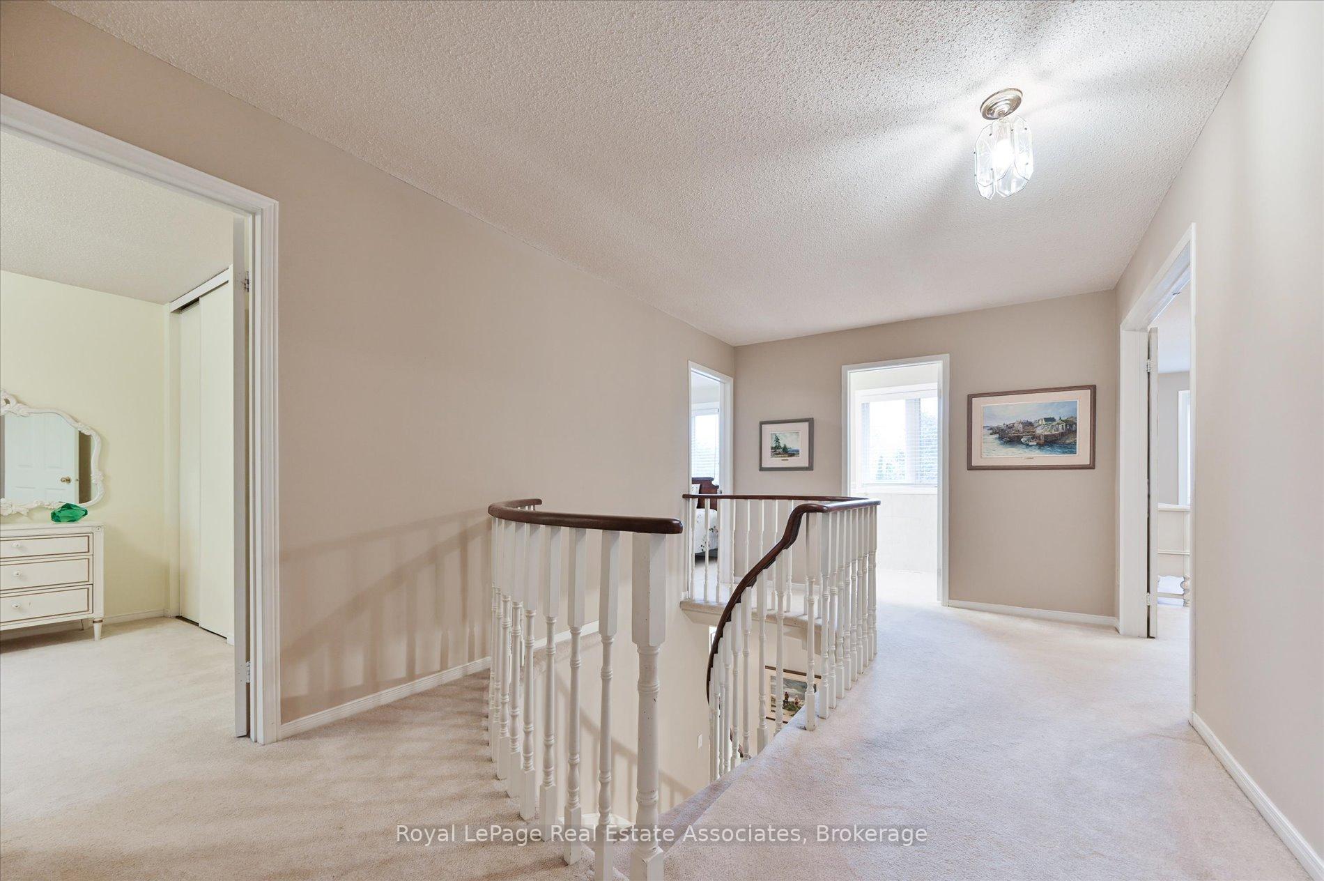 Photo 23 of 7164 Danton Promenade, Mississauga, Meadowvale — HOMEH