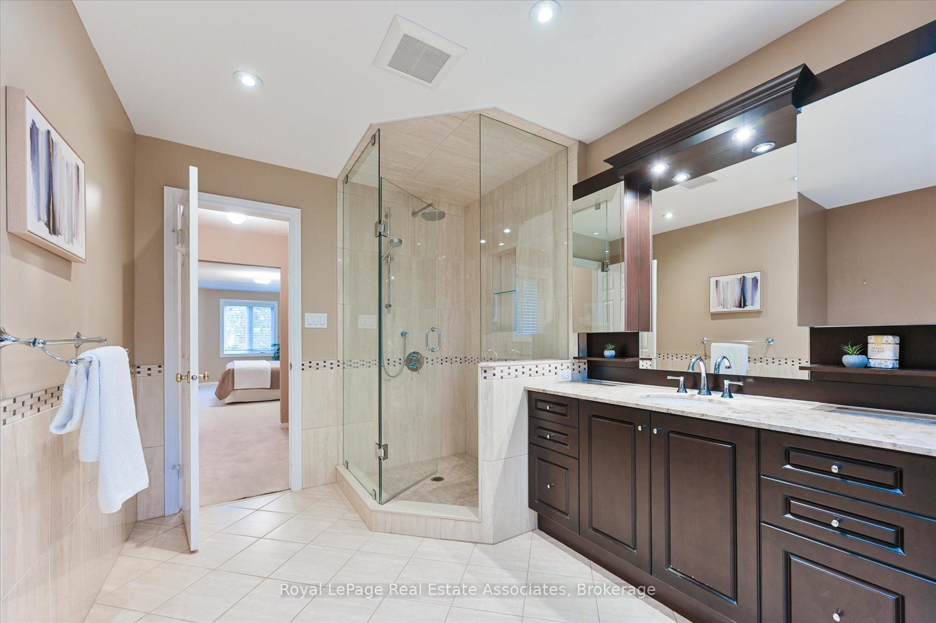 Photo 28 of 7164 Danton Promenade, Mississauga, Meadowvale — HOMEH