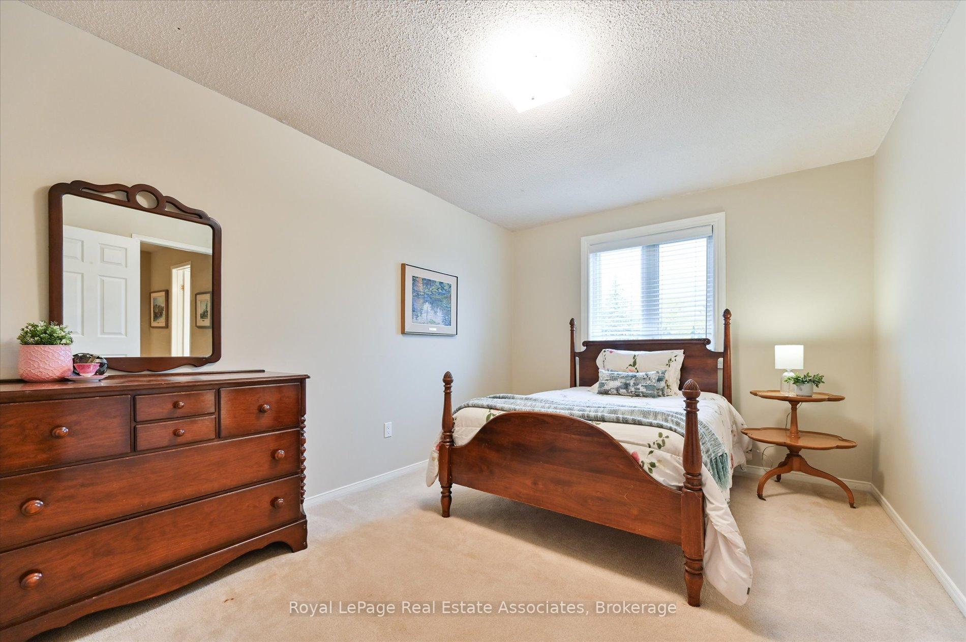 Photo 31 of 7164 Danton Promenade, Mississauga, Meadowvale — HOMEH