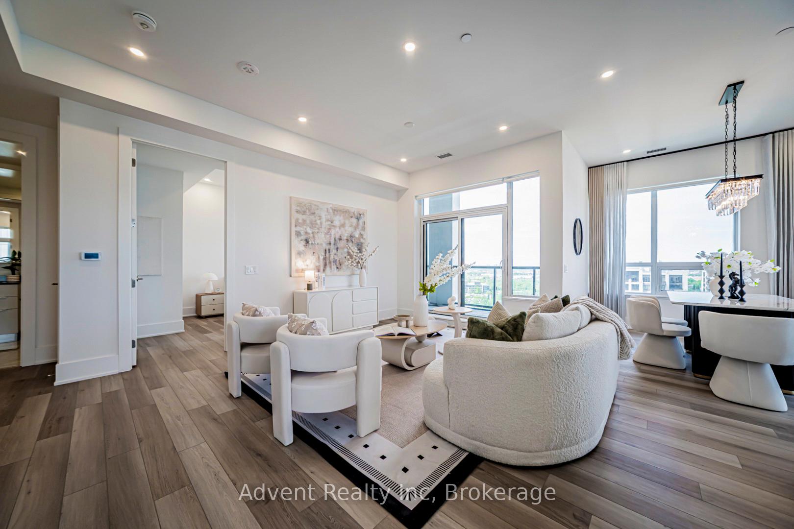 Photo 5 of Unit PH01, 8 Cedarland Drive, Markham, Unionville — HOMEH