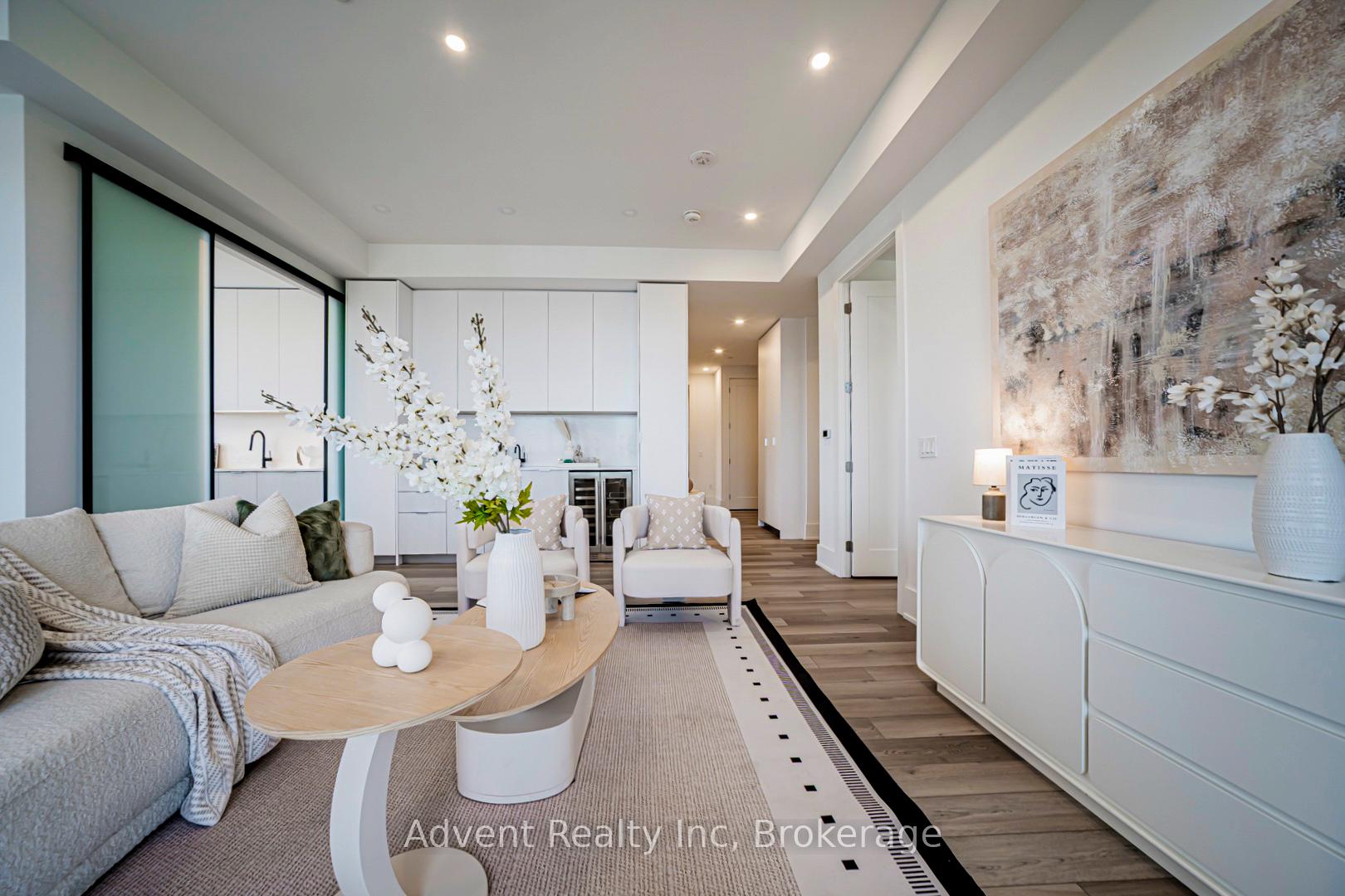 Photo 8 of Unit PH01, 8 Cedarland Drive, Markham, Unionville — HOMEH