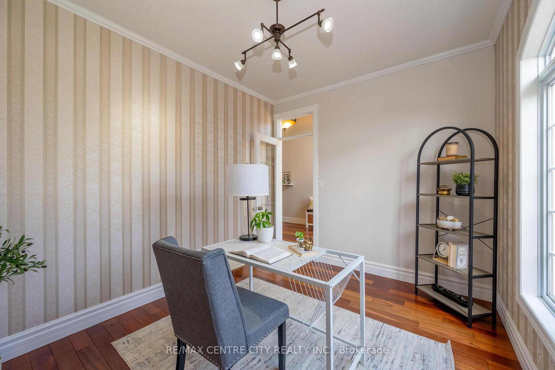Photo 22 of 19 Hamilton Street, North Middlesex, Ailsa Craig — HOMEH