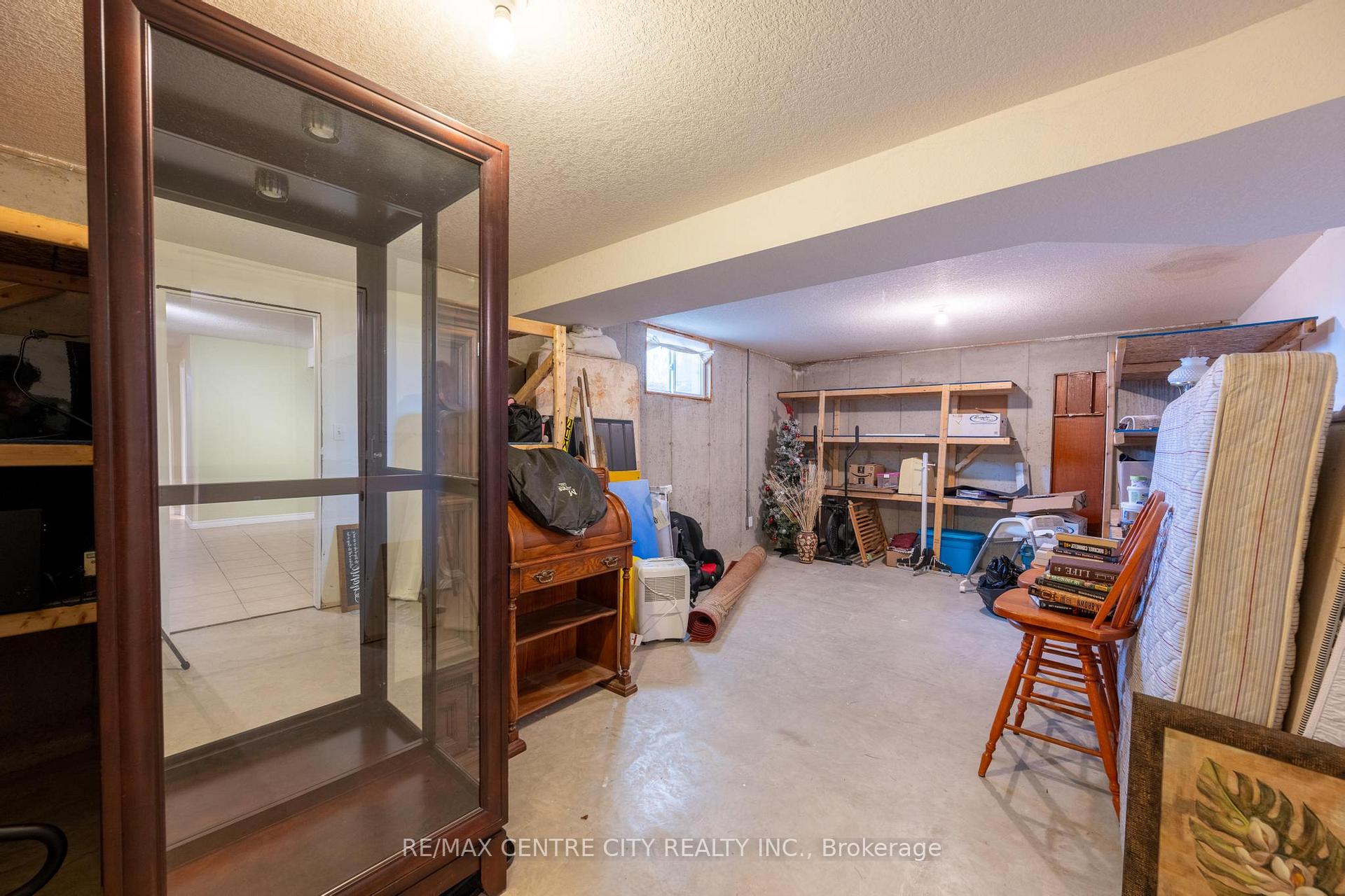Photo 33 of 19 Hamilton Street, North Middlesex, Ailsa Craig — HOMEH