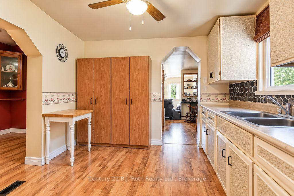 Photo 8 of 246 Gill Street, Orillia — HOMEH