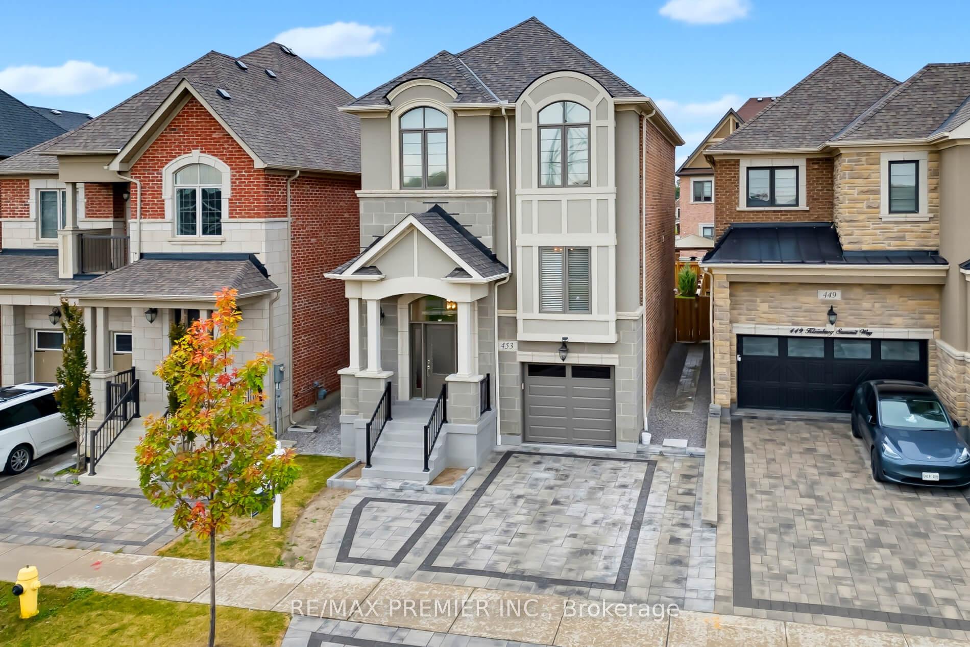 Photo 2 of 453 Kleinburg Summit Way, Vaughan, Kleinburg — HOMEH