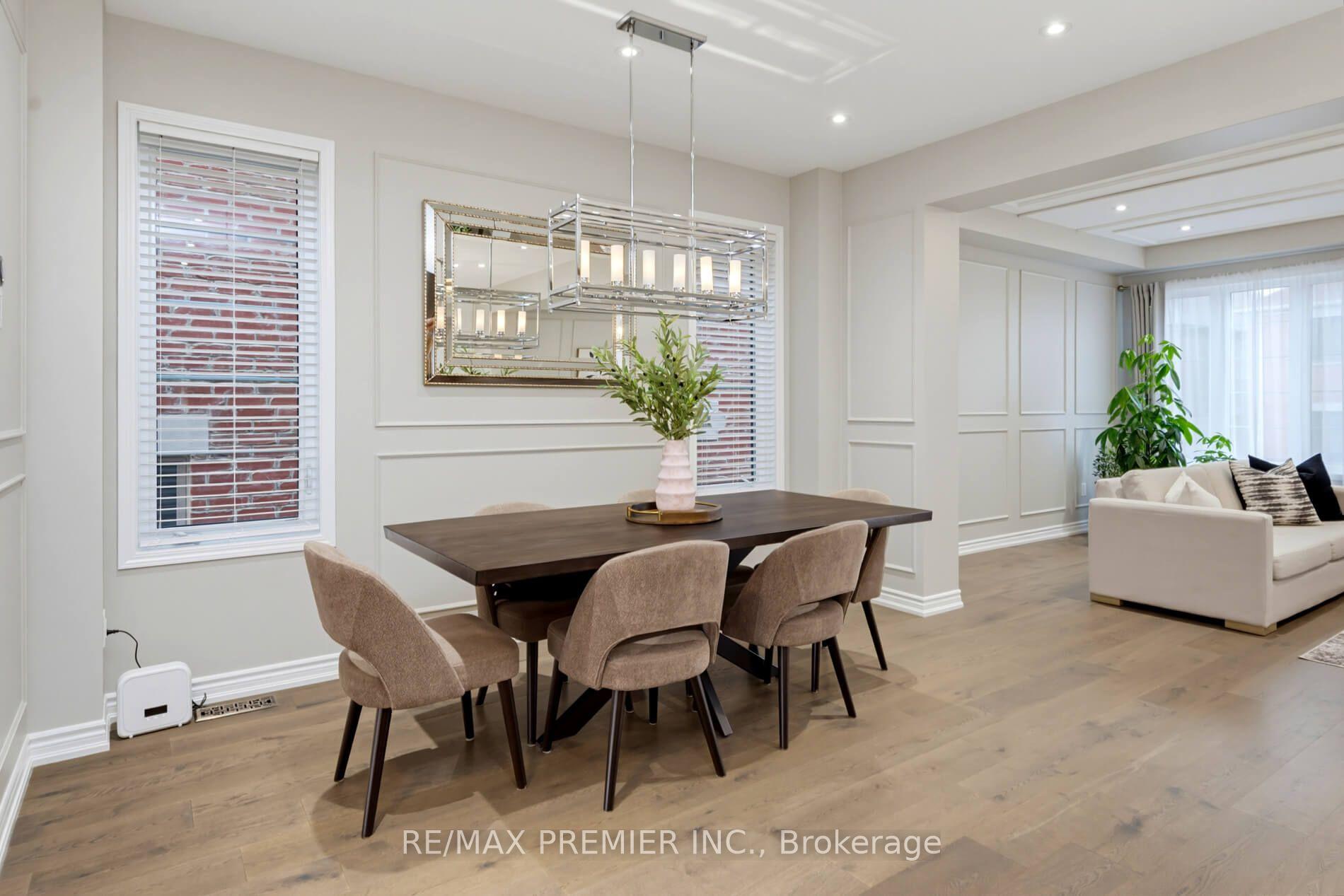Photo 7 of 453 Kleinburg Summit Way, Vaughan, Kleinburg — HOMEH
