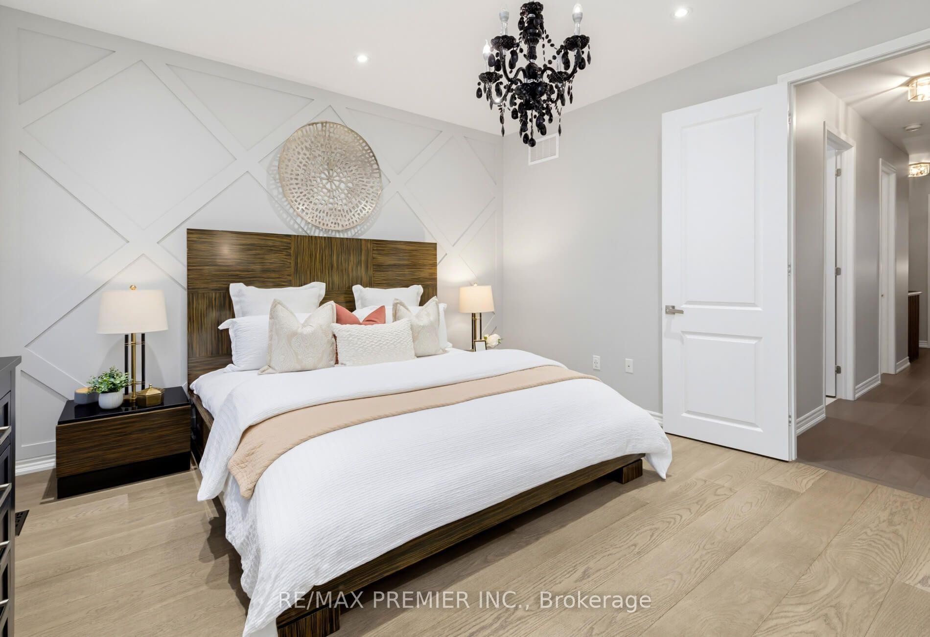 Photo 26 of 453 Kleinburg Summit Way, Vaughan, Kleinburg — HOMEH