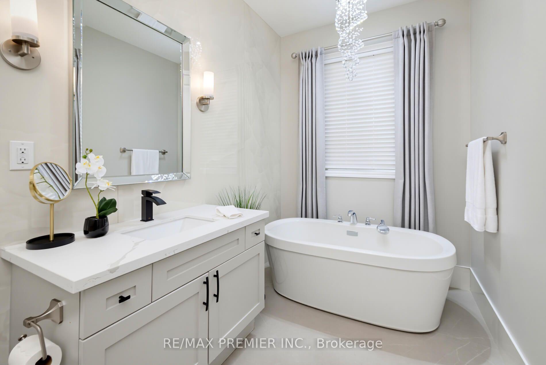 Photo 28 of 453 Kleinburg Summit Way, Vaughan, Kleinburg — HOMEH