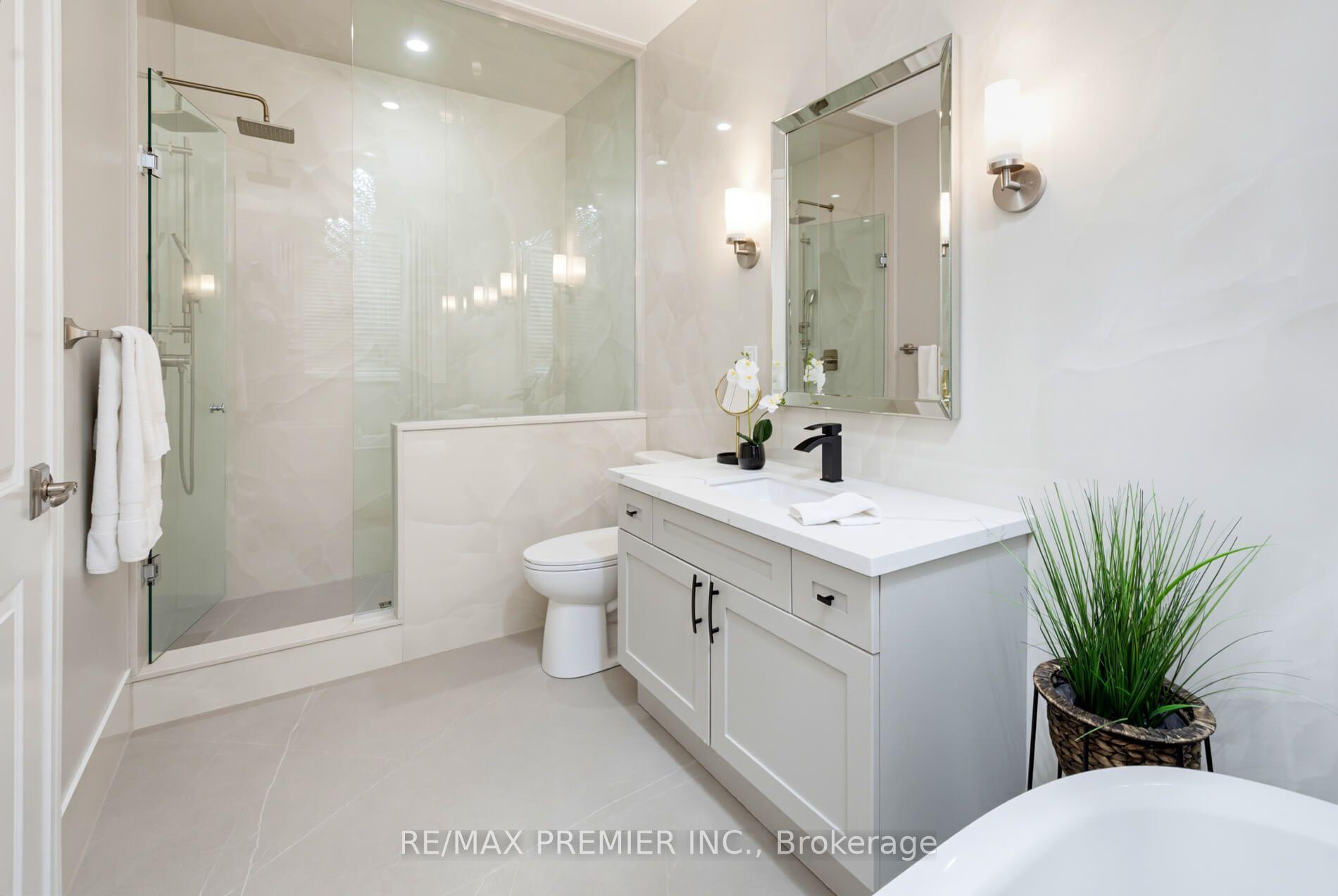 Photo 29 of 453 Kleinburg Summit Way, Vaughan, Kleinburg — HOMEH