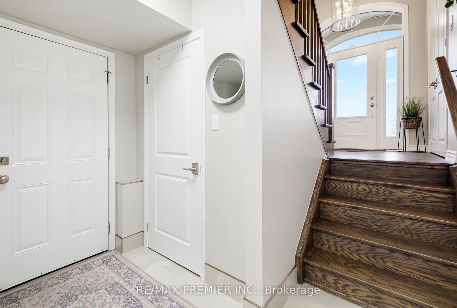 Photo 36 of 453 Kleinburg Summit Way, Vaughan, Kleinburg — HOMEH