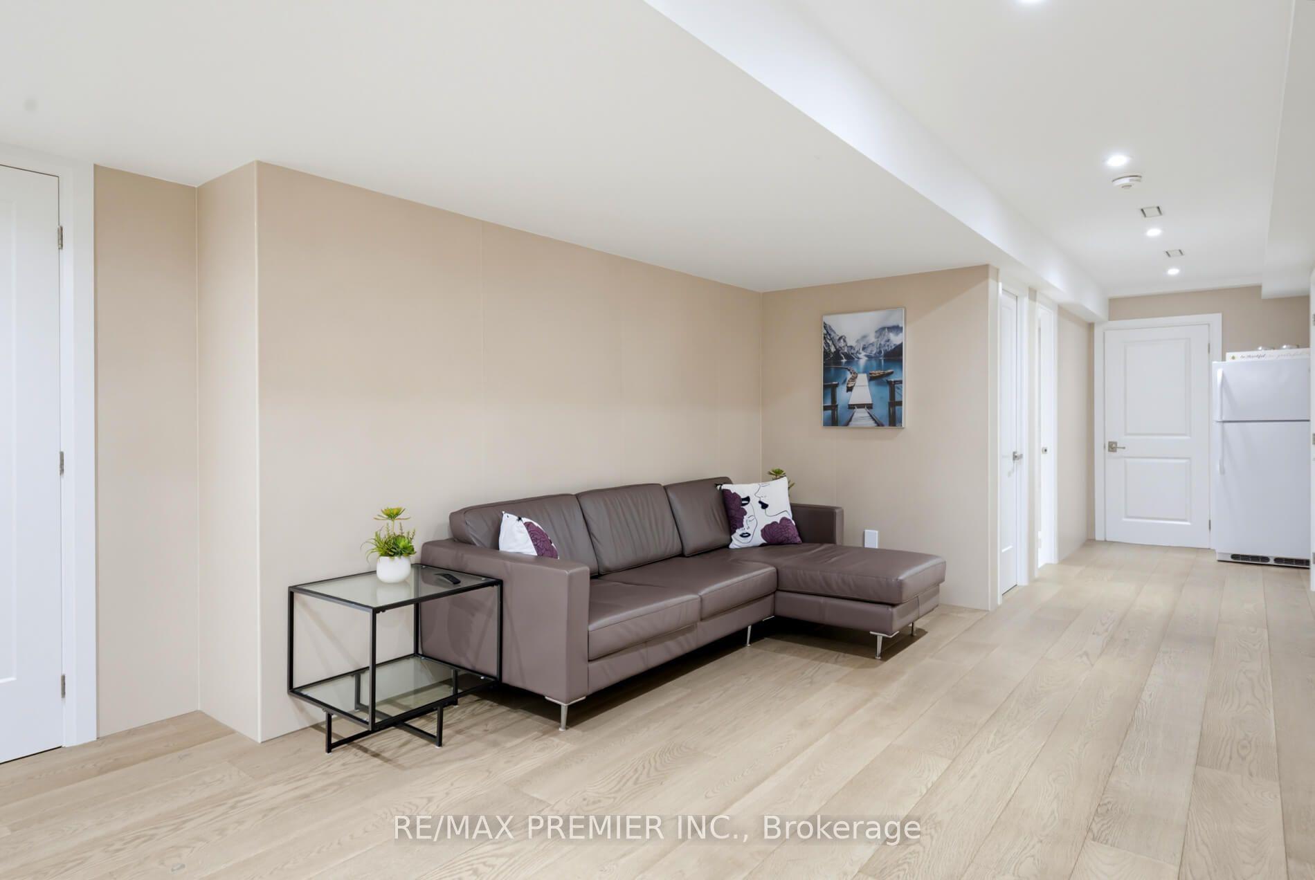 Photo 38 of 453 Kleinburg Summit Way, Vaughan, Kleinburg — HOMEH