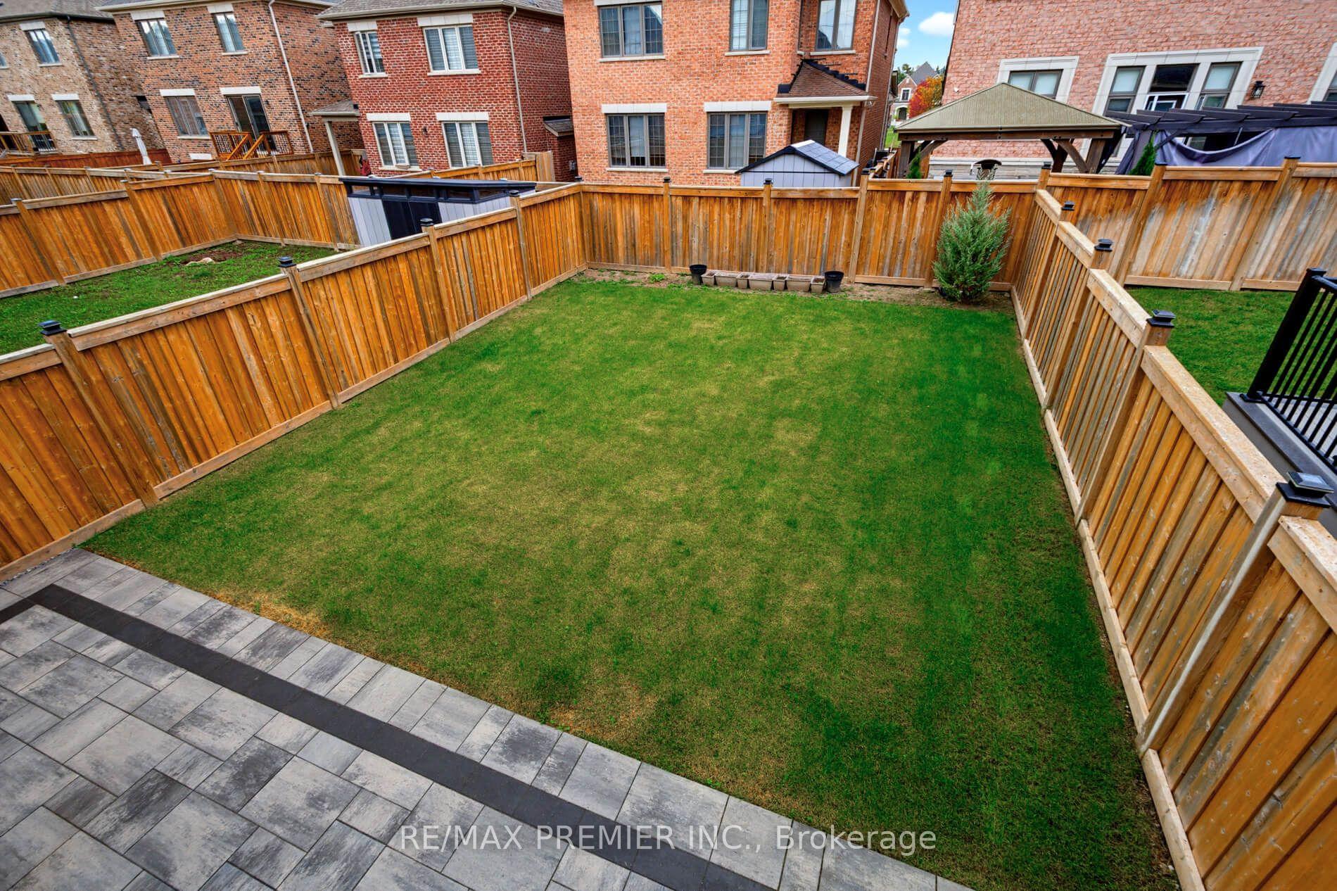 Photo 46 of 453 Kleinburg Summit Way, Vaughan, Kleinburg — HOMEH