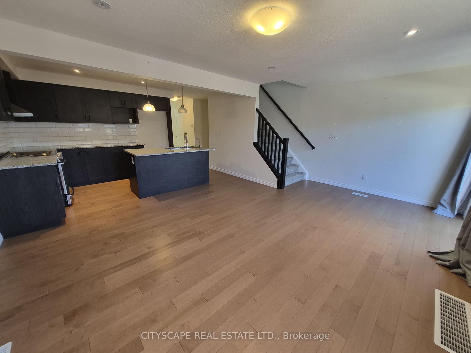 Photo 13 of Unit 16, 125 Hollybrook Trail, Kitchener, Doon South — HOMEH