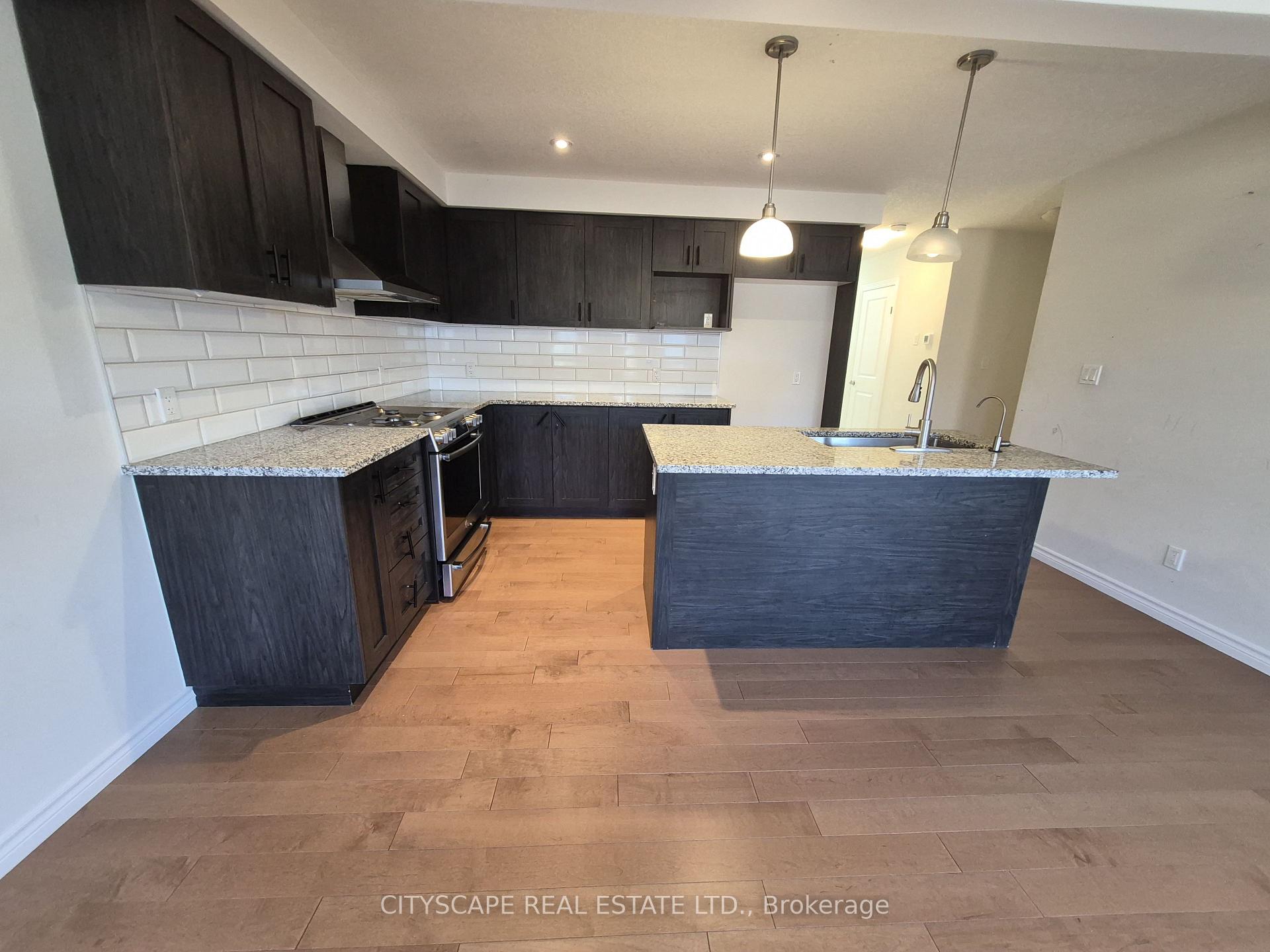 Photo 14 of Unit 16, 125 Hollybrook Trail, Kitchener, Doon South — HOMEH