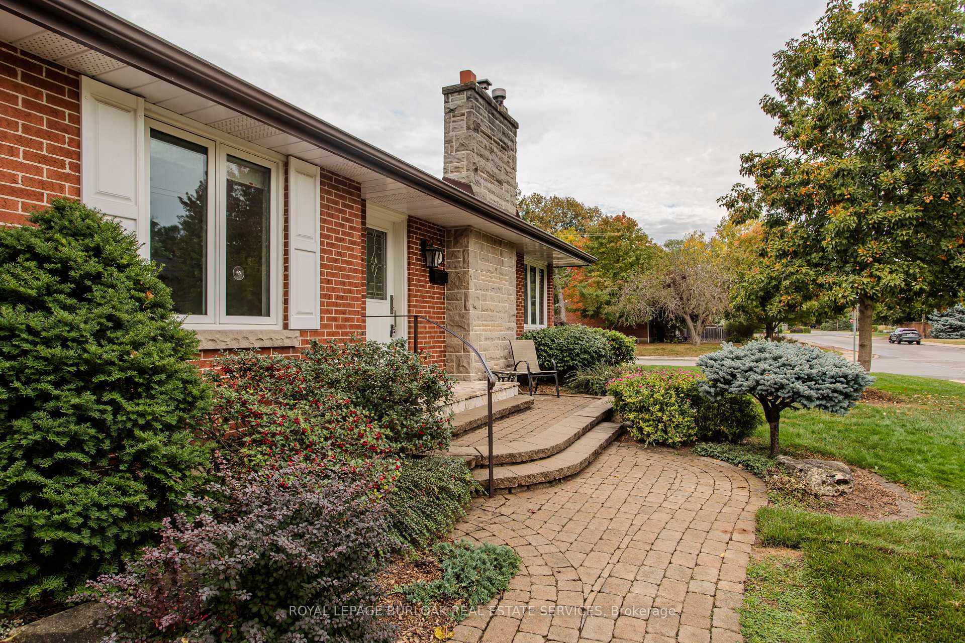 Photo 27 of 724 George Street, Burlington, Brant — HOMEH