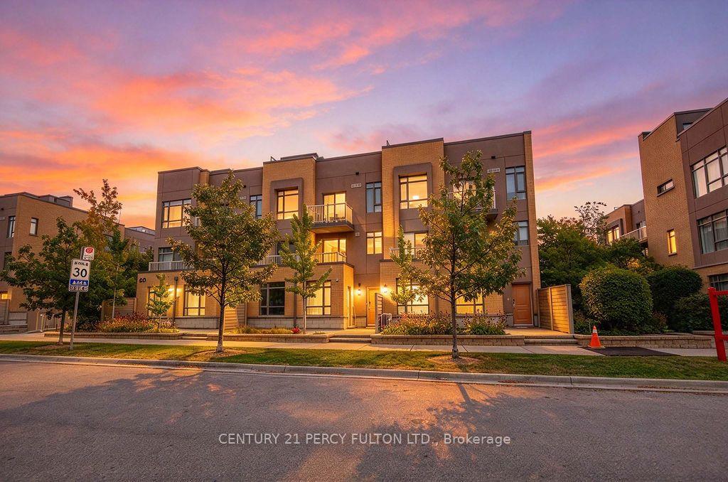 Photo 2 of Unit 304, 90 Orchid Place Drive, Scarborough, Malvern — HOMEH