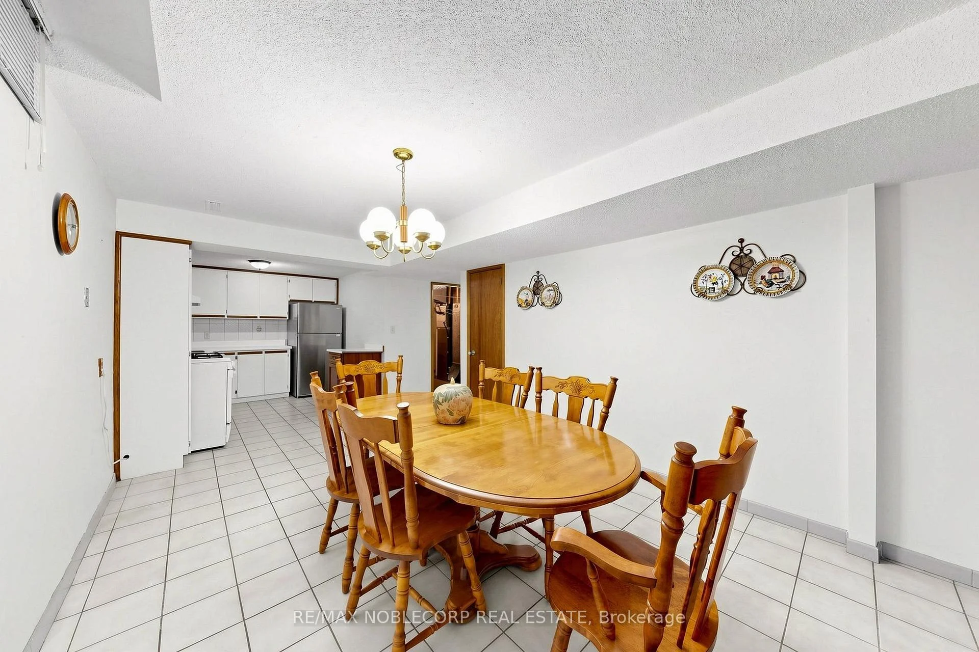 Photo 85 of 162 Venetian Crescent, Vaughan, East Woodbridge — HOMEH