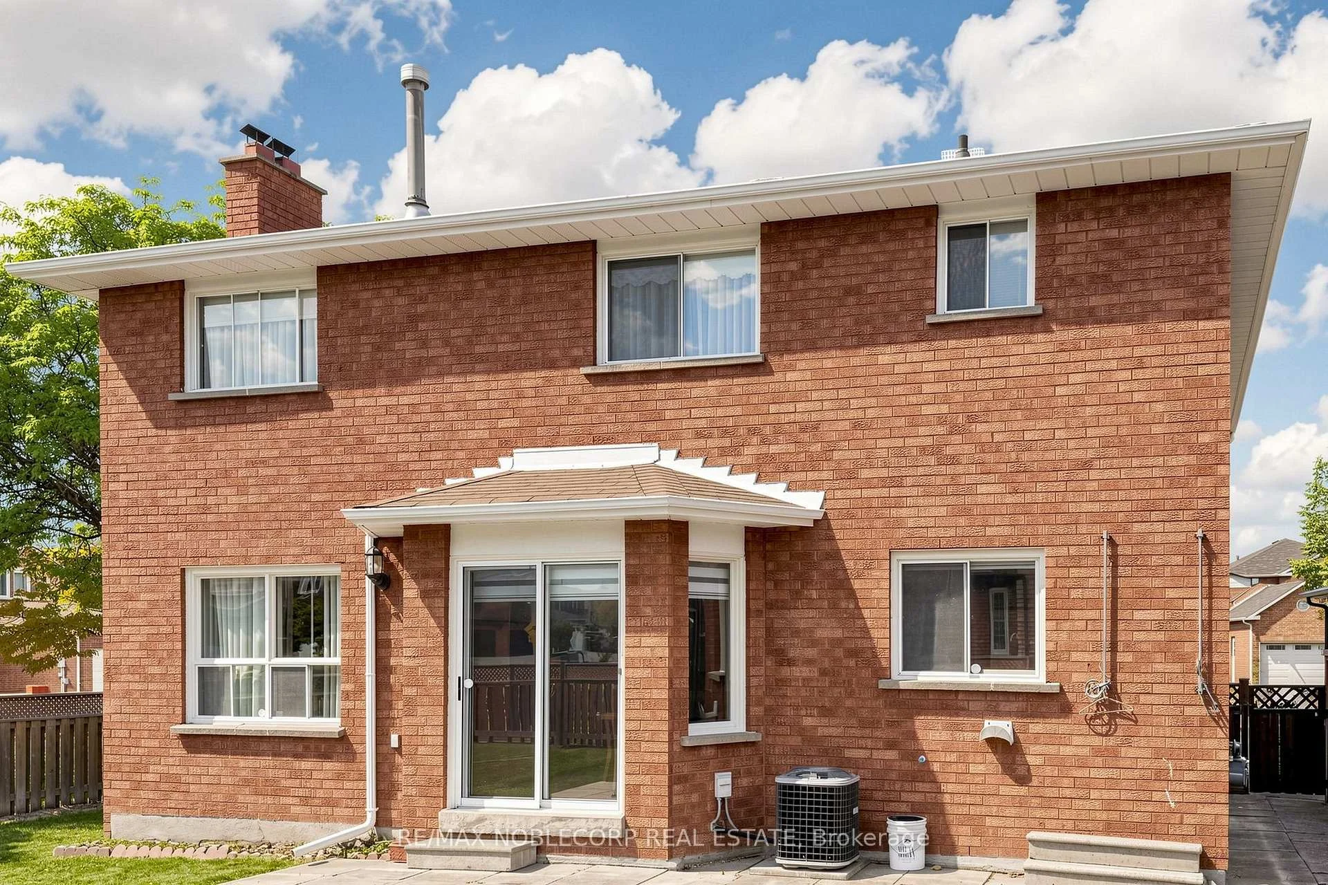 Photo 99 of 162 Venetian Crescent, Vaughan, East Woodbridge — HOMEH