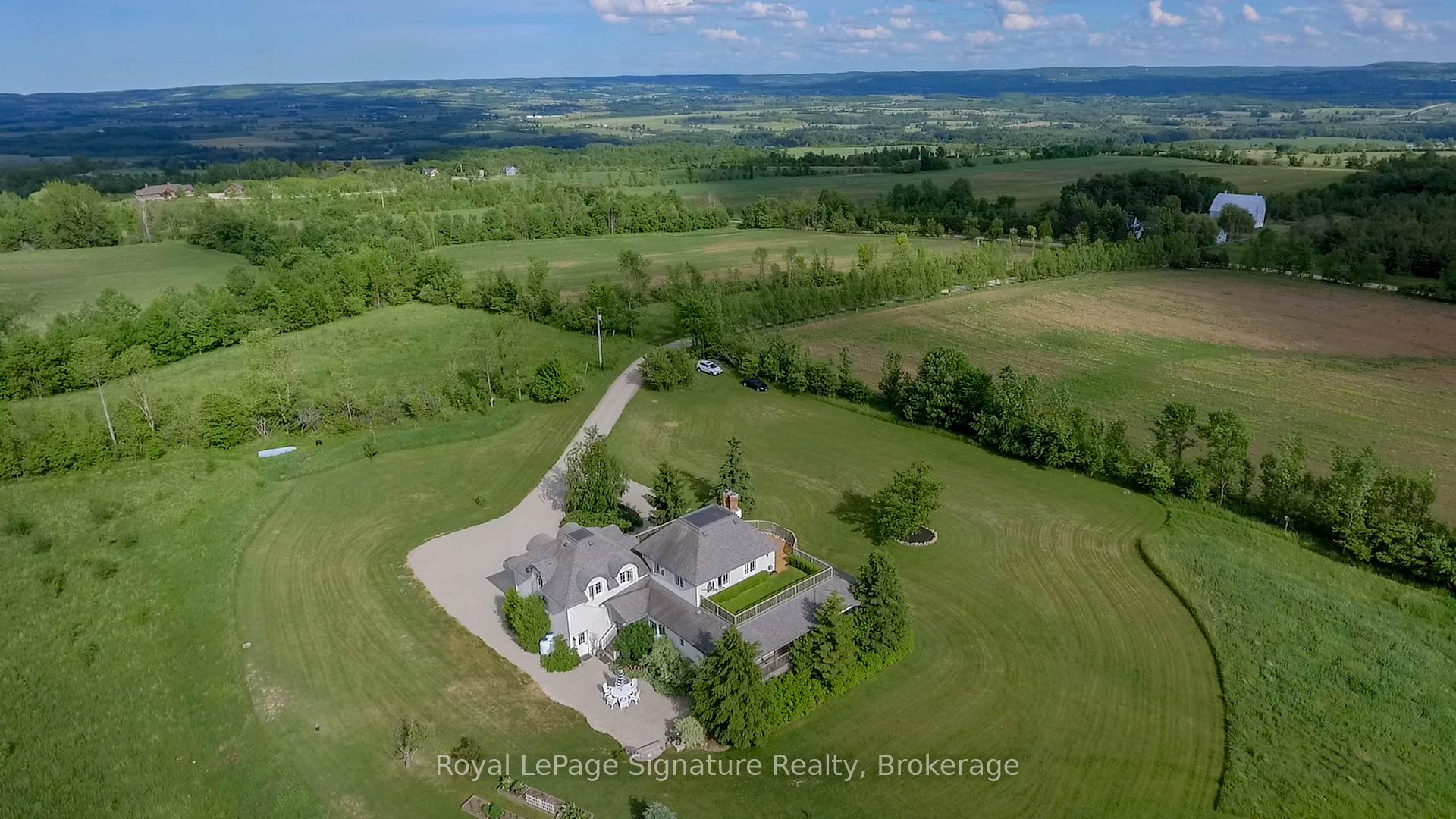 Photo 3 of 807035 25th Side Road, Grey Highlands — HOMEH