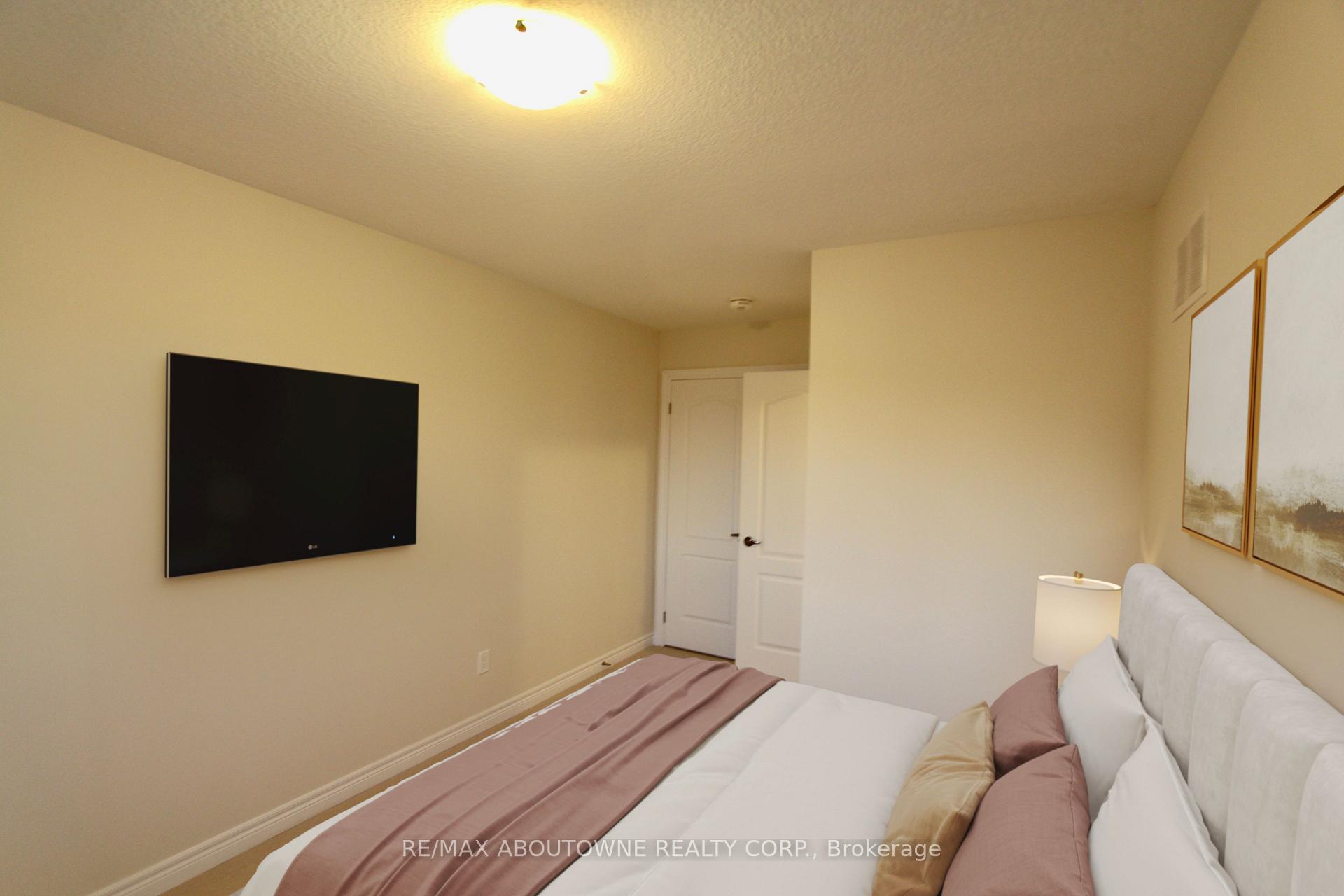 Photo 21 of 177 Law Drive, Guelph, Grange Road — HOMEH