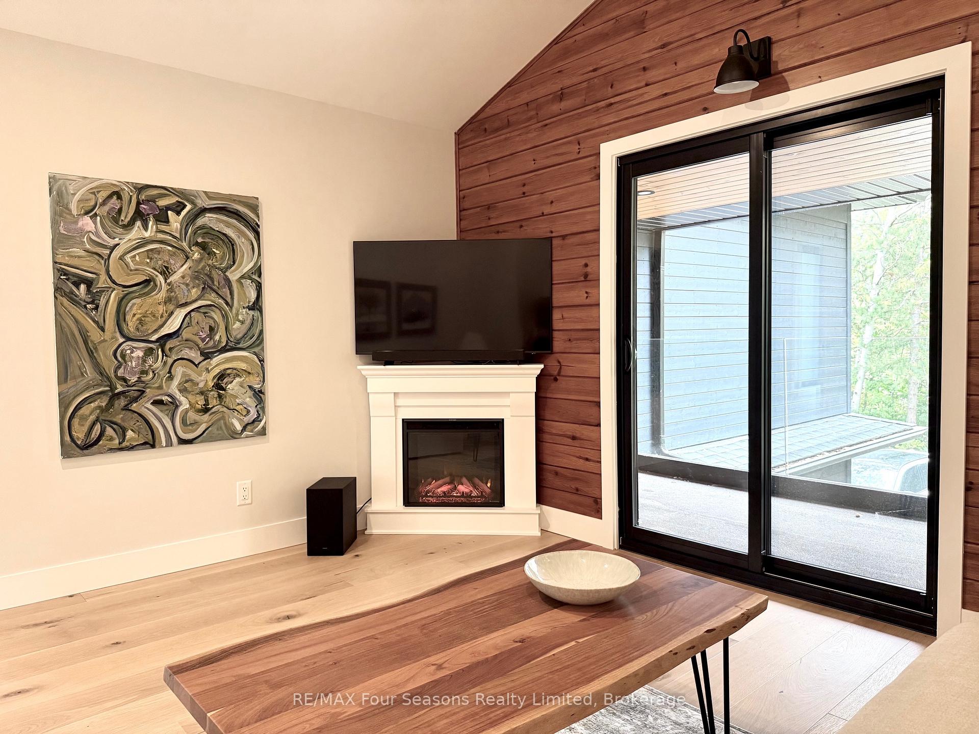Photo 12 of 131 Chamonix Crescent, Blue Mountains — HOMEH