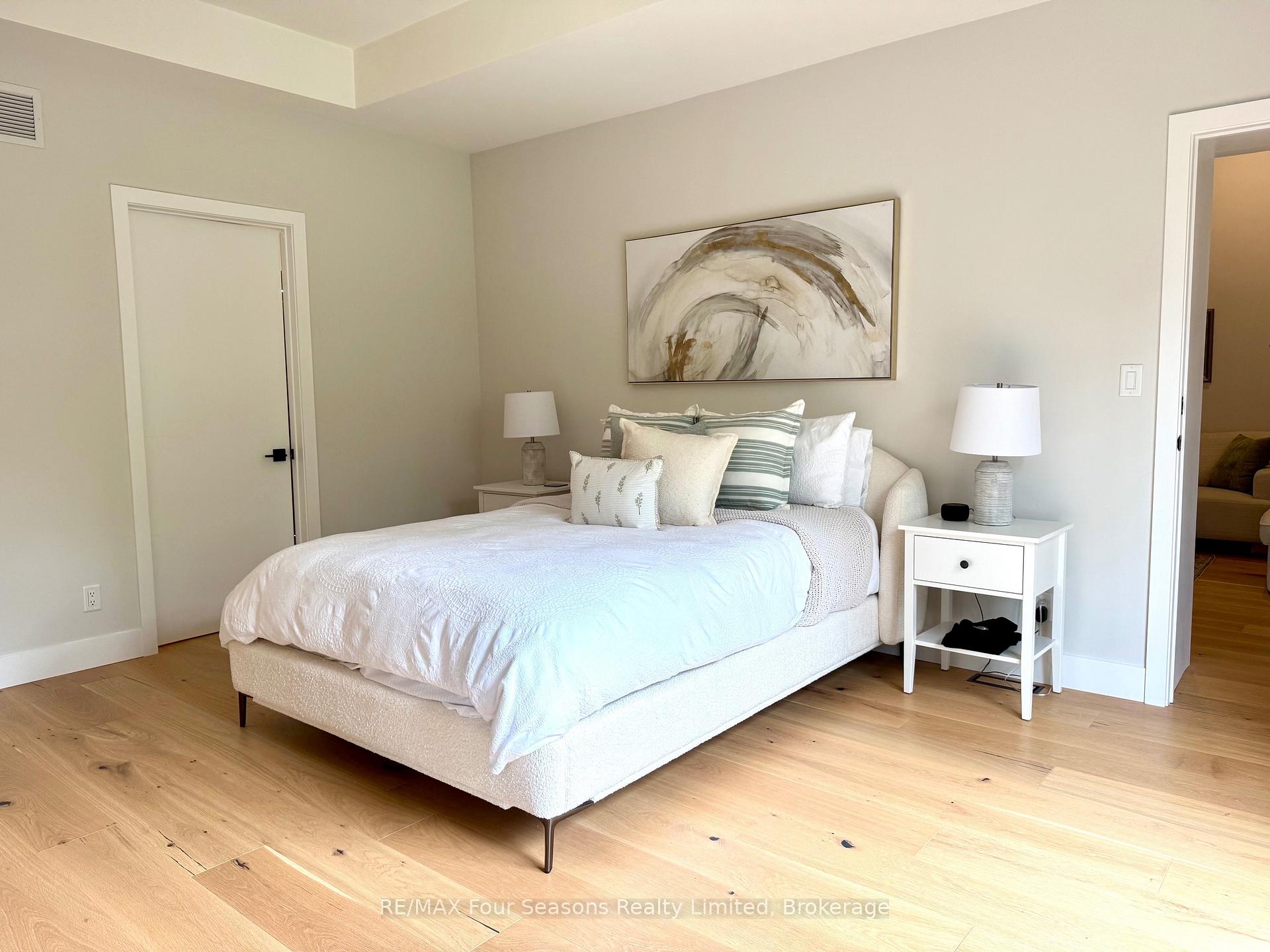 Photo 15 of 131 Chamonix Crescent, Blue Mountains — HOMEH