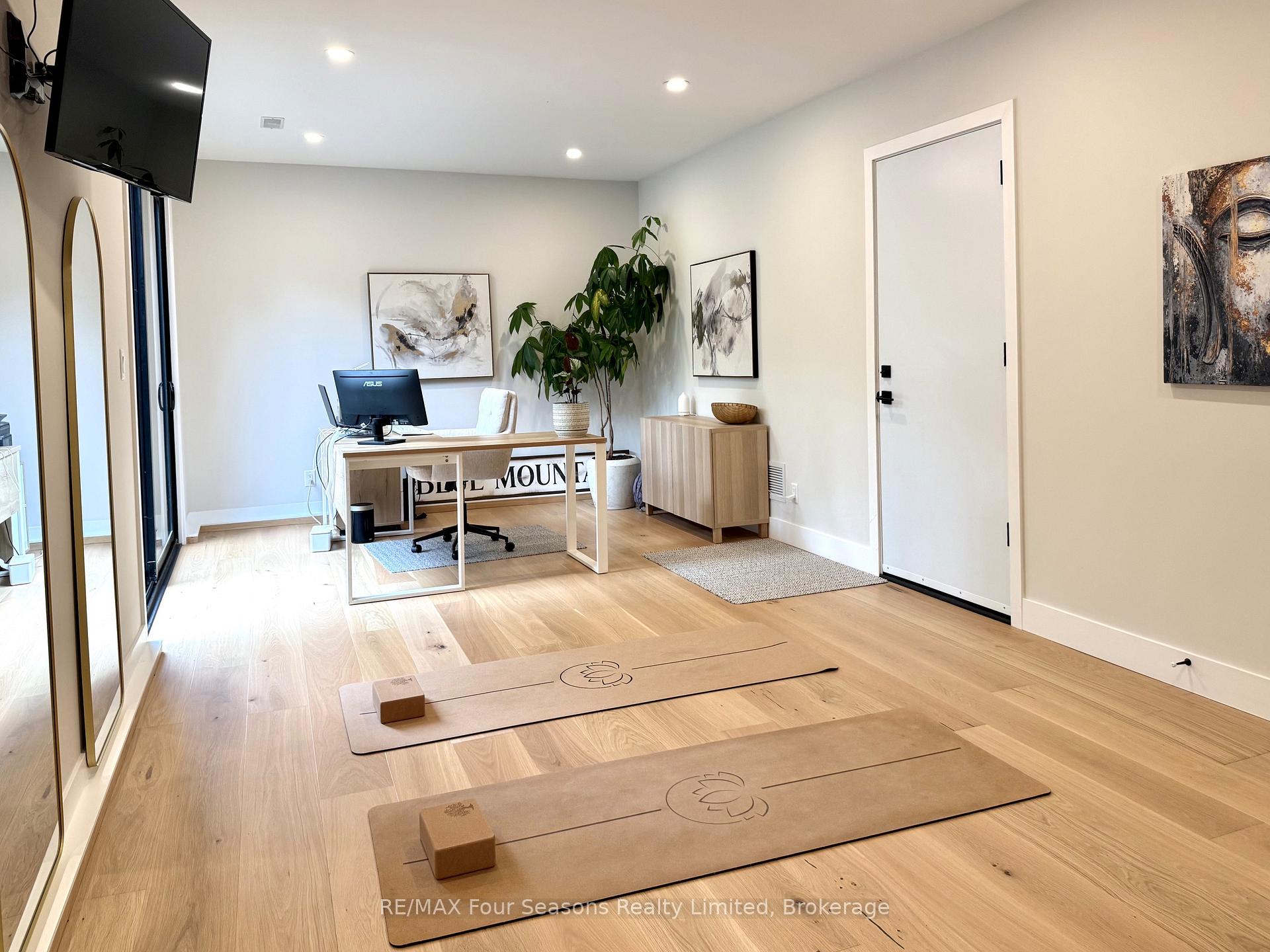 Photo 23 of 131 Chamonix Crescent, Blue Mountains — HOMEH
