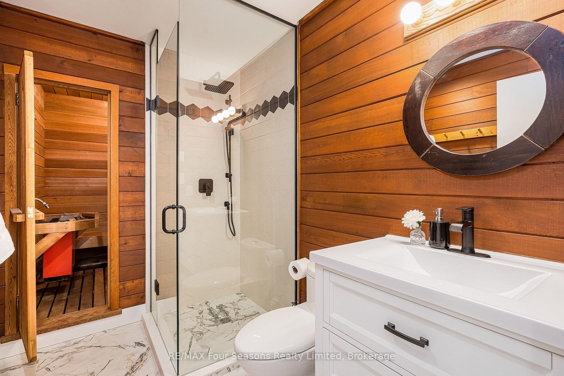Photo 28 of 131 Chamonix Crescent, Blue Mountains — HOMEH