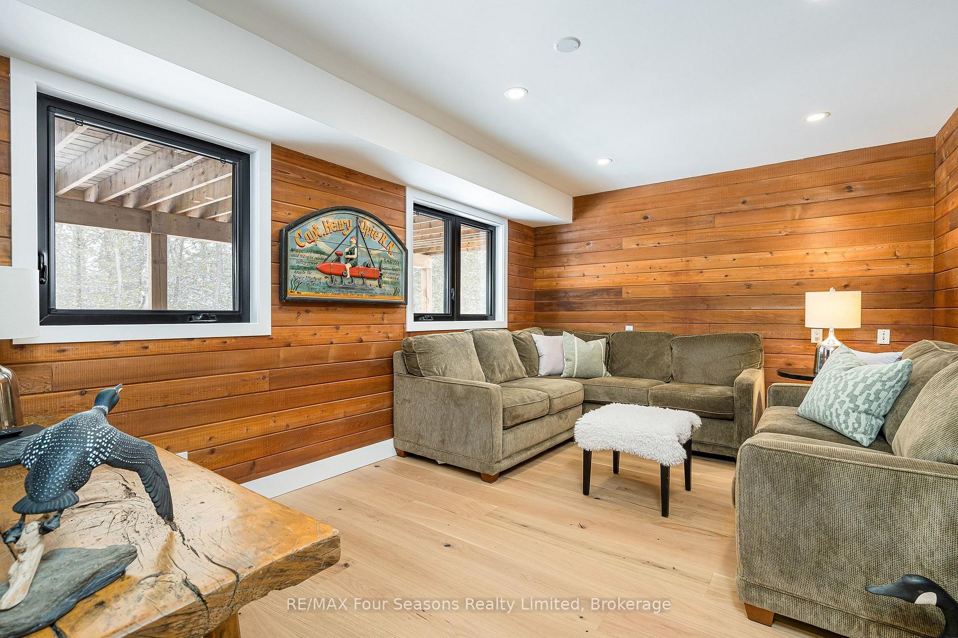 Photo 31 of 131 Chamonix Crescent, Blue Mountains — HOMEH