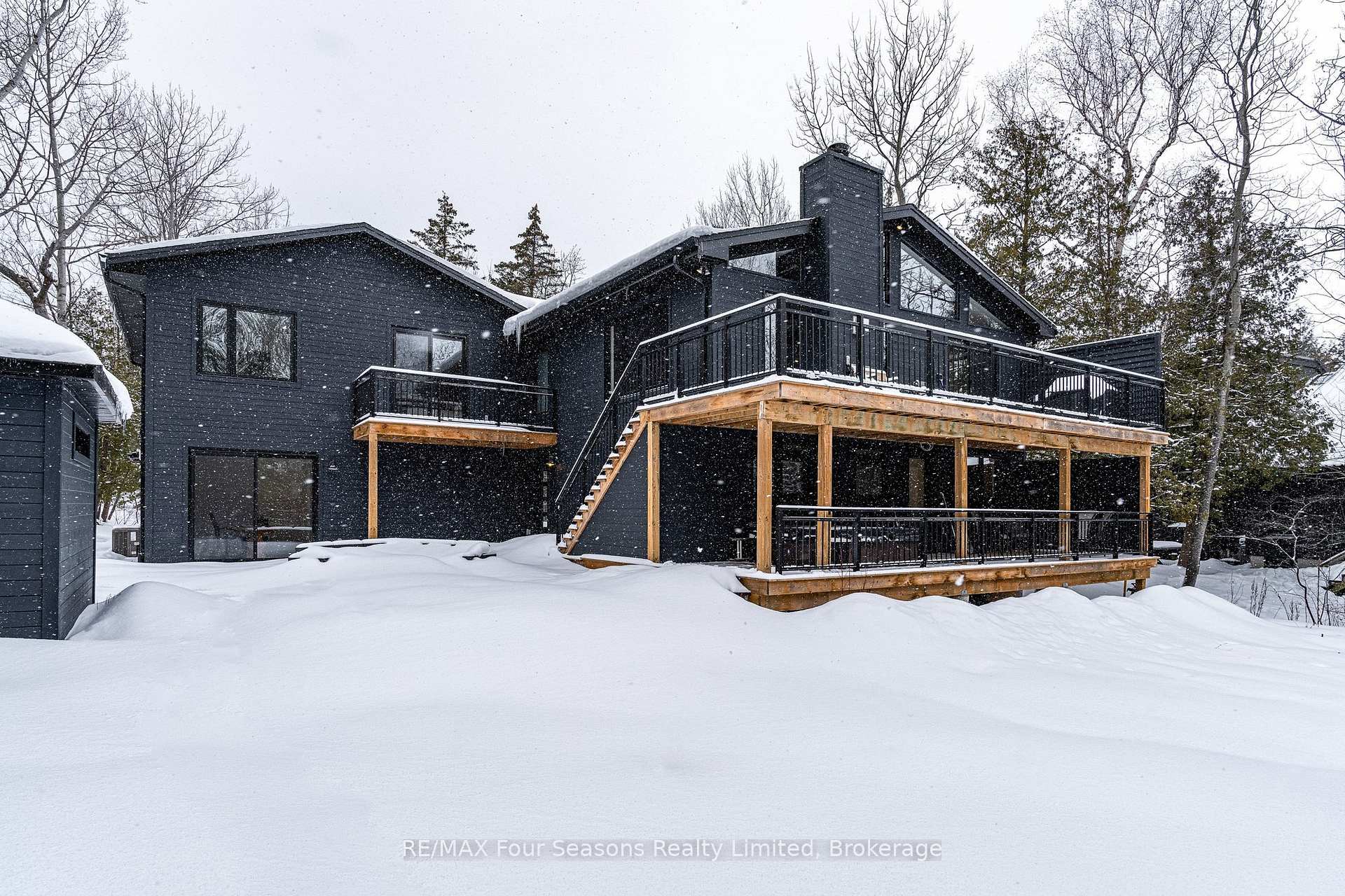 Photo 41 of 131 Chamonix Crescent, Blue Mountains — HOMEH